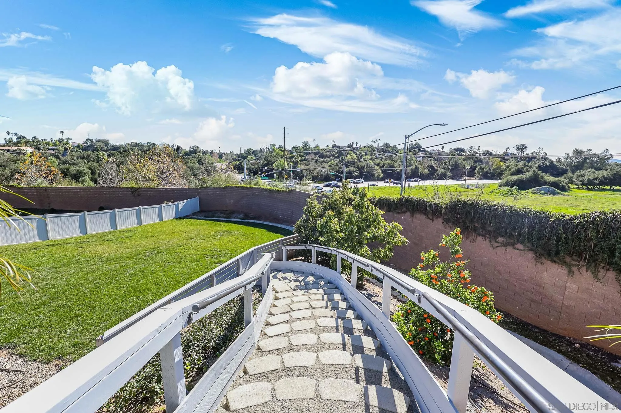 https://cdn.realtyfeed.com/cdn/127/260002847/d01ec0869fc0fb90511f8fa77dadf682.webp
