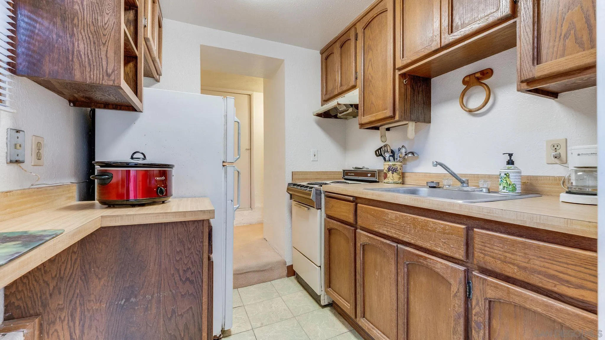 https://cdn.realtyfeed.com/cdn/127/260002848/1acb661beeeab1d1c5de1eff62a21d5f.webp