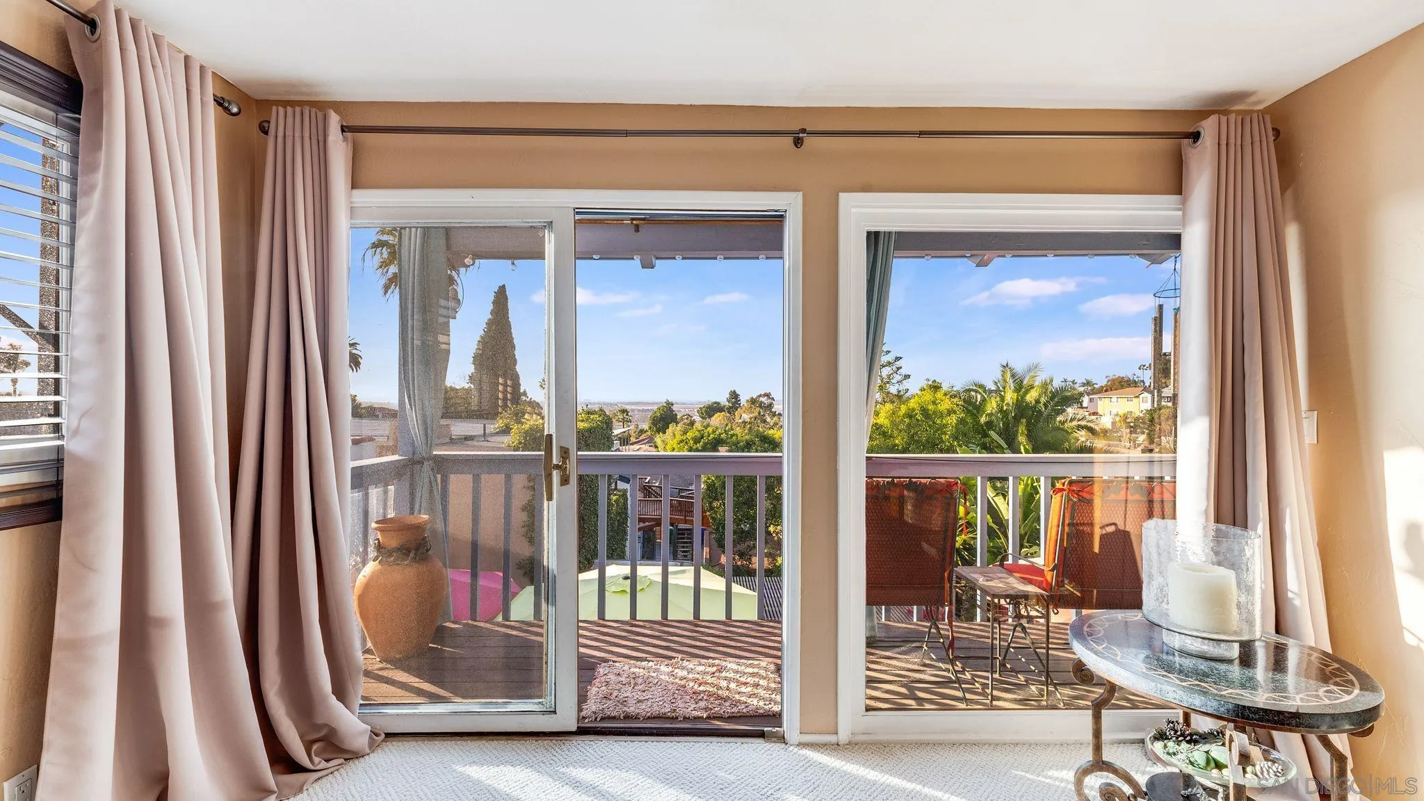 https://cdn.realtyfeed.com/cdn/127/260002848/f35d07779f12f9bd74dbad52900b9091.webp