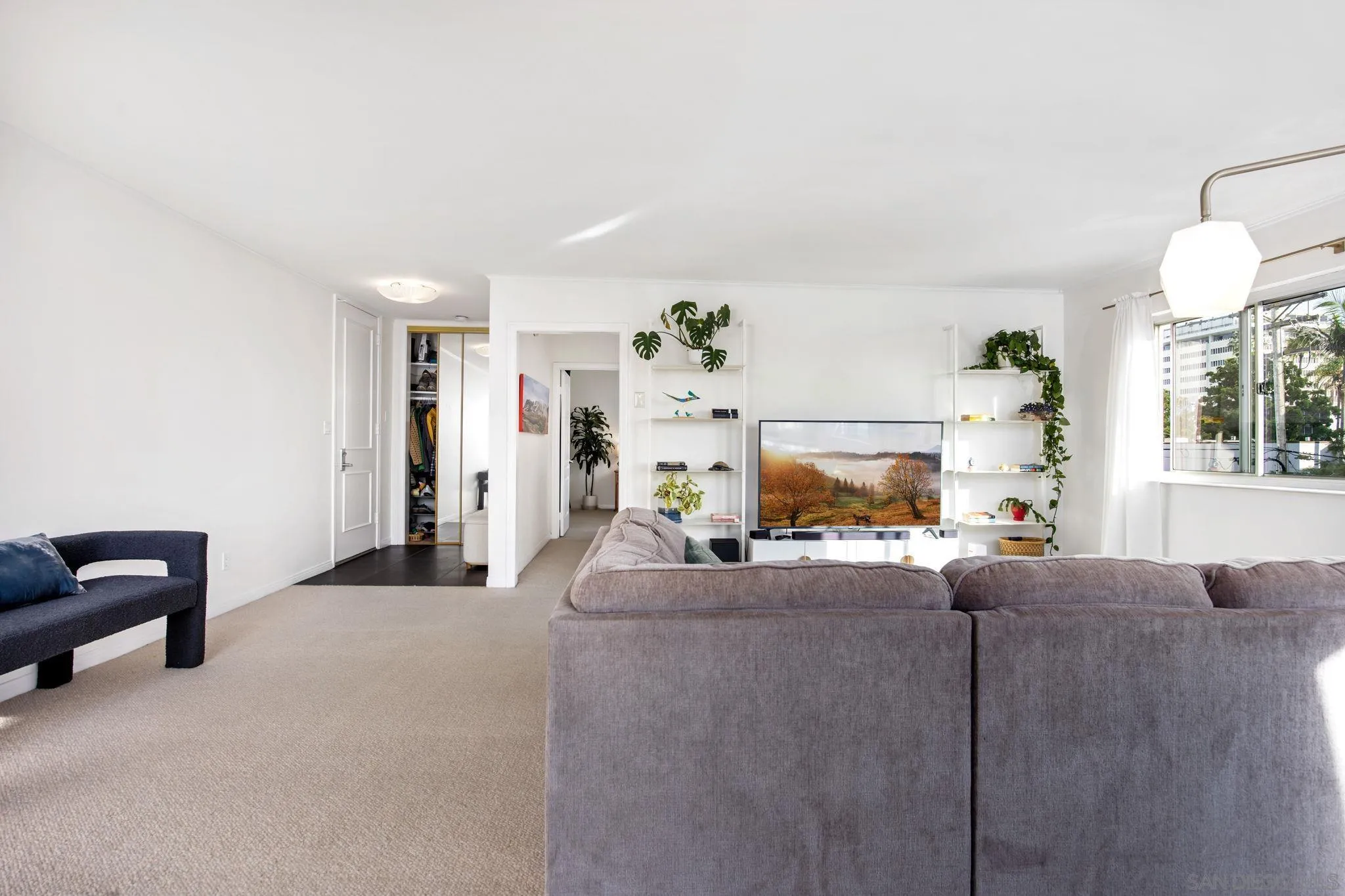 Photo #8: 260002851 Listing: Photo #8