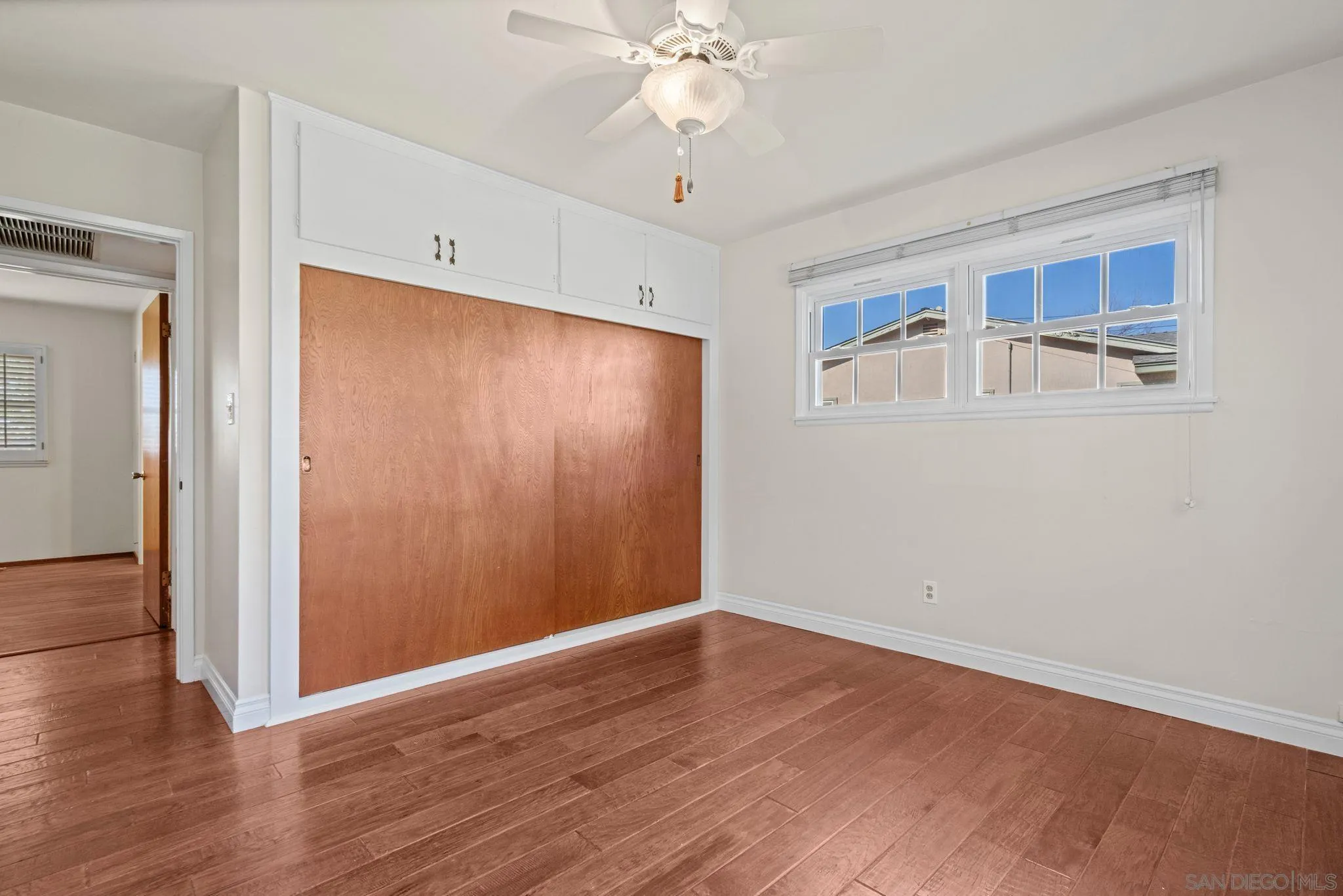 https://cdn.realtyfeed.com/cdn/127/260002854/e3285e94d8f08fc42c54e7b926556fe7.webp