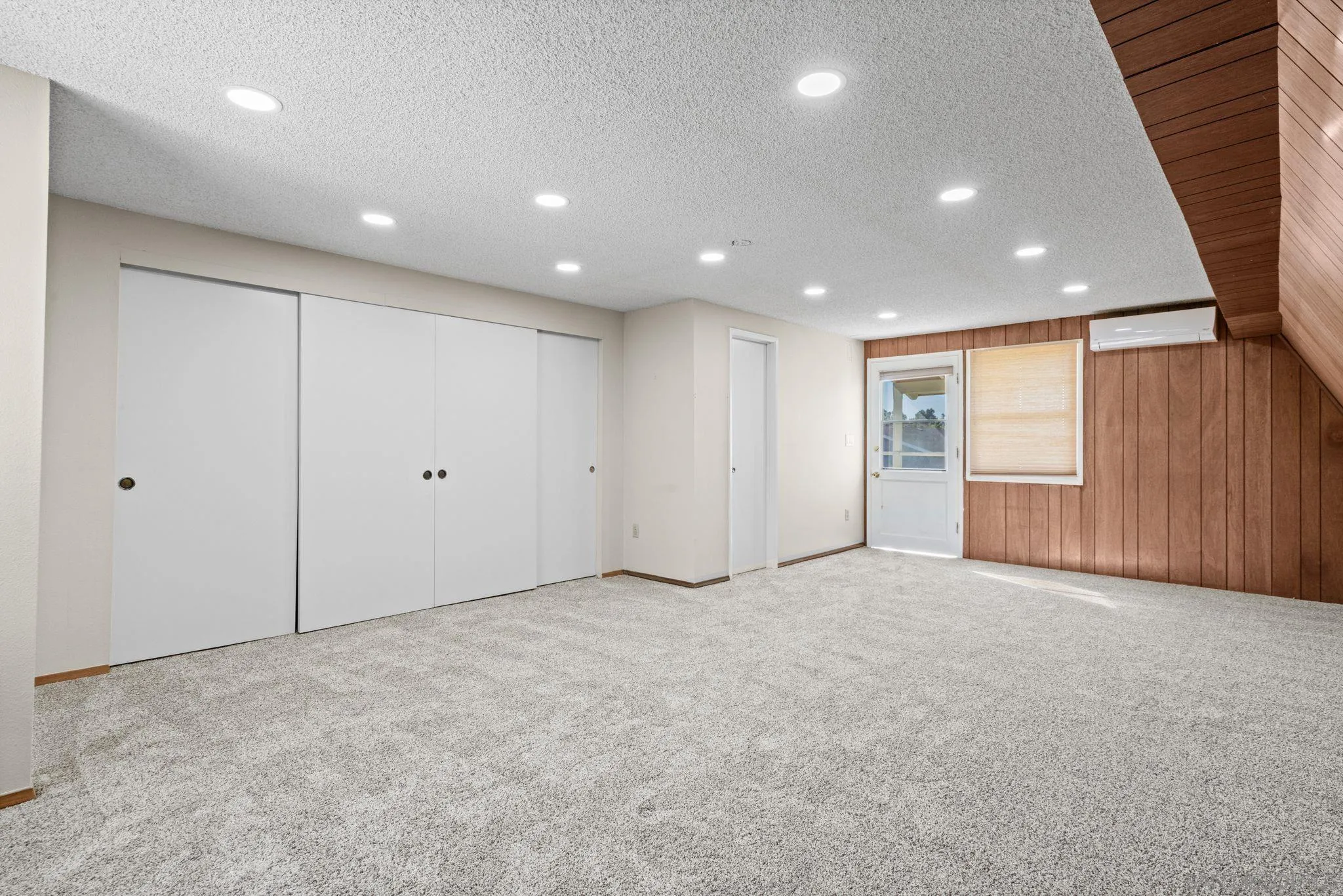 https://cdn.realtyfeed.com/cdn/127/260002854/f945a584e6dca6afb1f63f5346149101.webp