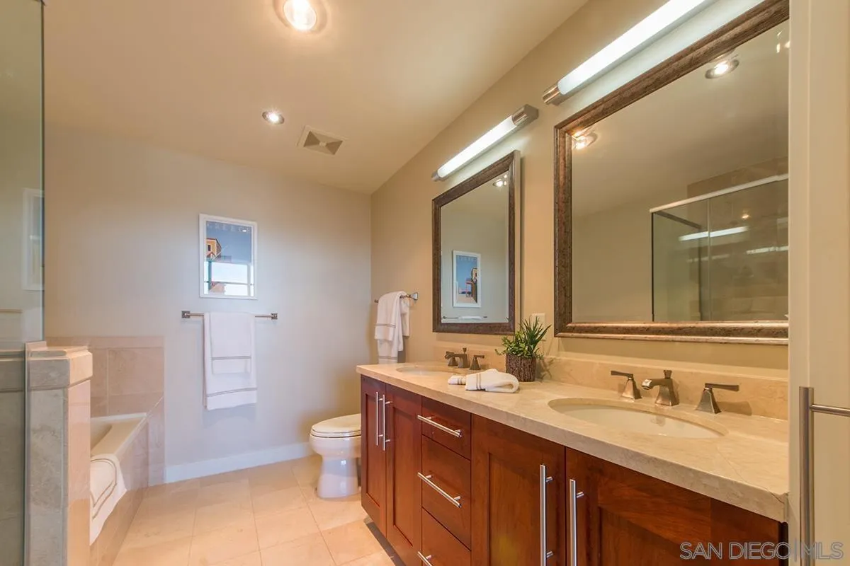 Photo #7: 260002858 Listing: Photo #7