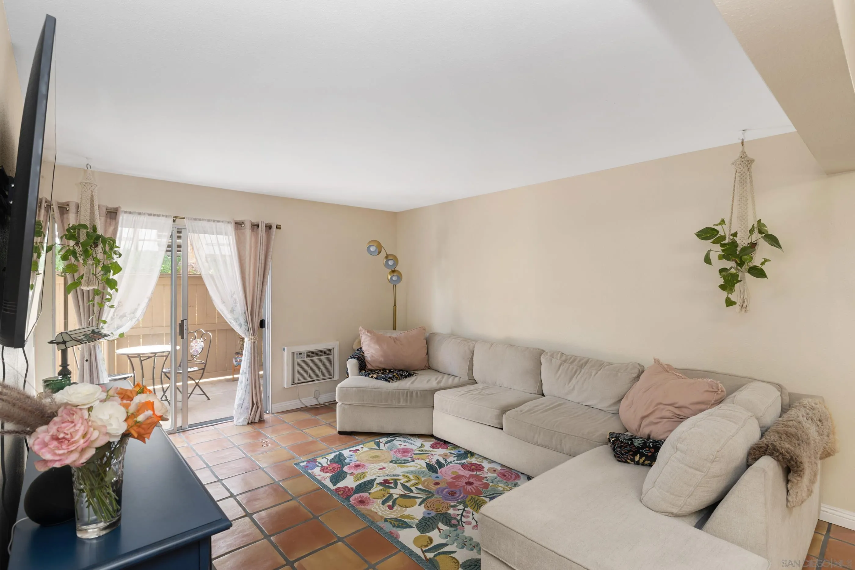 Photo #8: 260002860 Listing: Photo #8