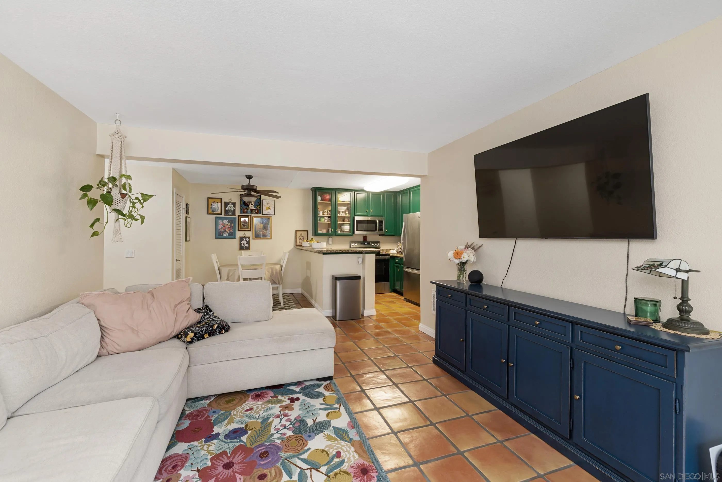 Photo #7: 260002860 Listing: Photo #7