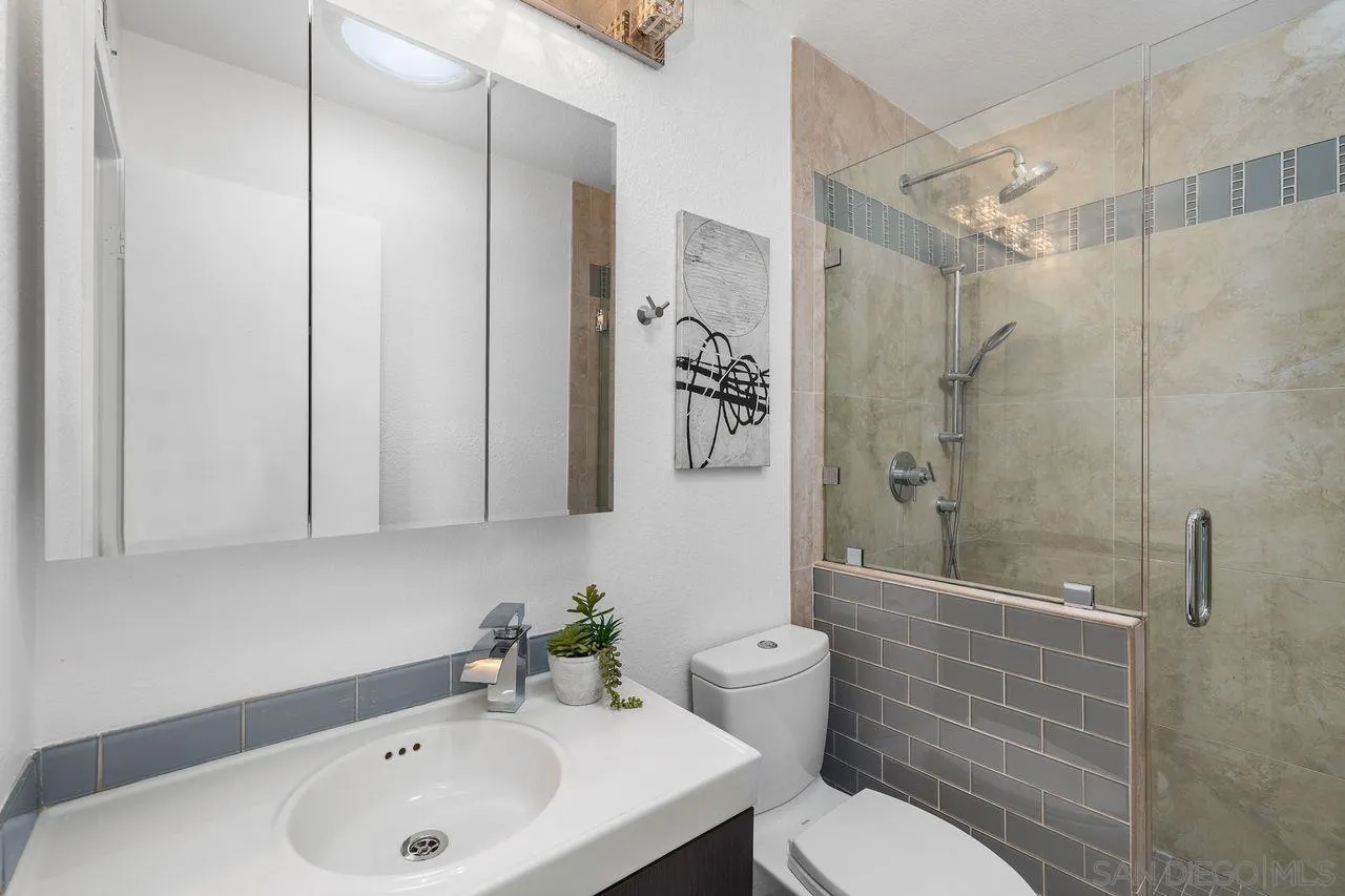 https://cdn.realtyfeed.com/cdn/127/260002861/8322b807c489a21466bfe0bf144da89c.webp