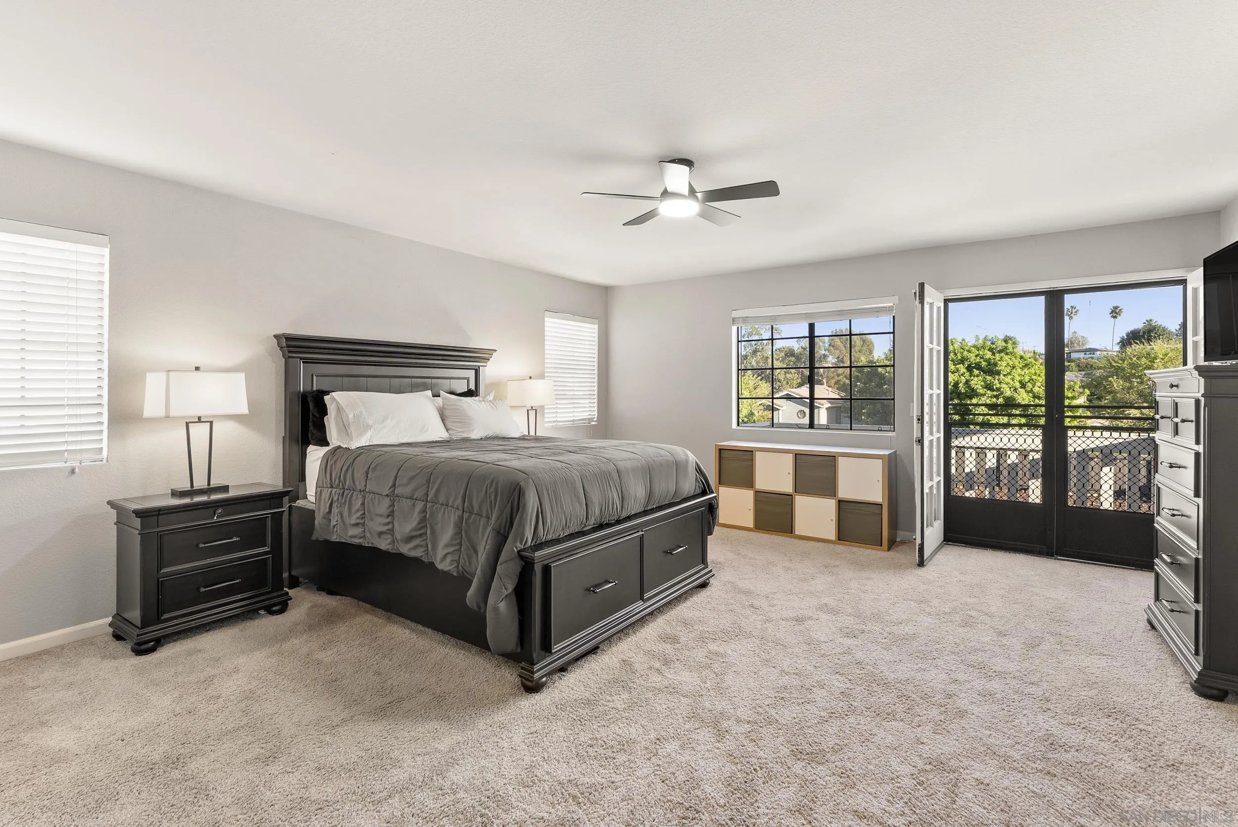 https://cdn.realtyfeed.com/cdn/127/260002863/39a11470613102d9181b1ef5c81b5636.webp