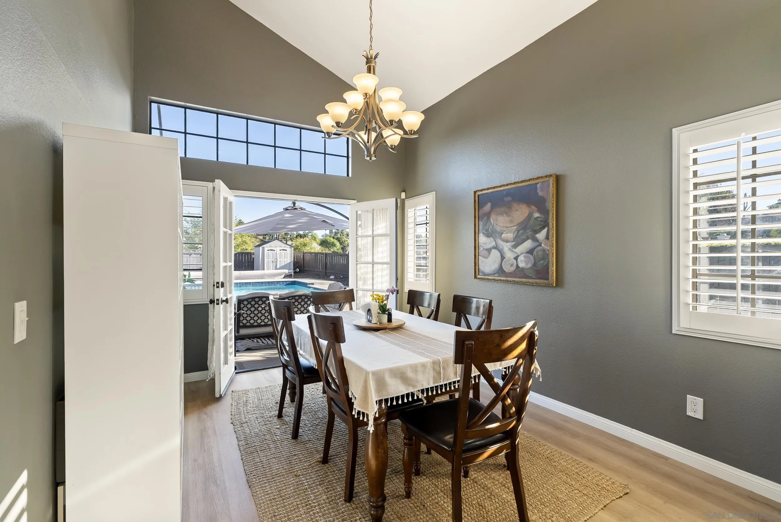 https://cdn.realtyfeed.com/cdn/127/260002863/8eaf4407915b3c31fabc3559bb73c9e9.webp