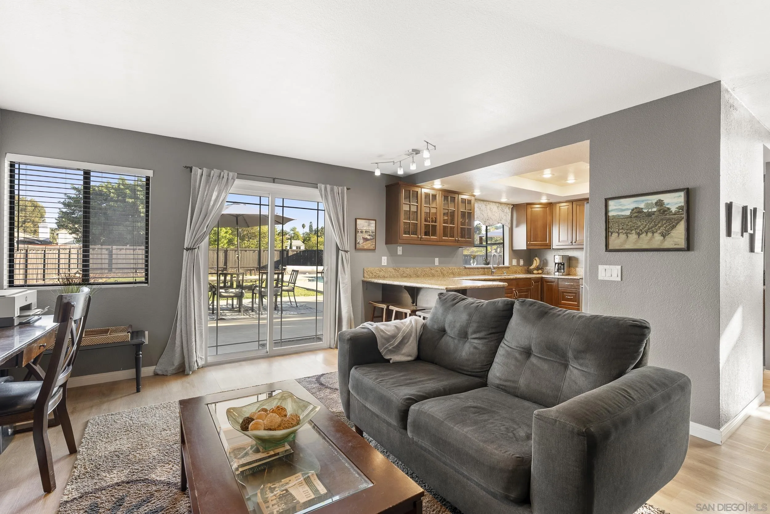 https://cdn.realtyfeed.com/cdn/127/260002863/9f0fd1bbc6c558a073d091276535108c.webp