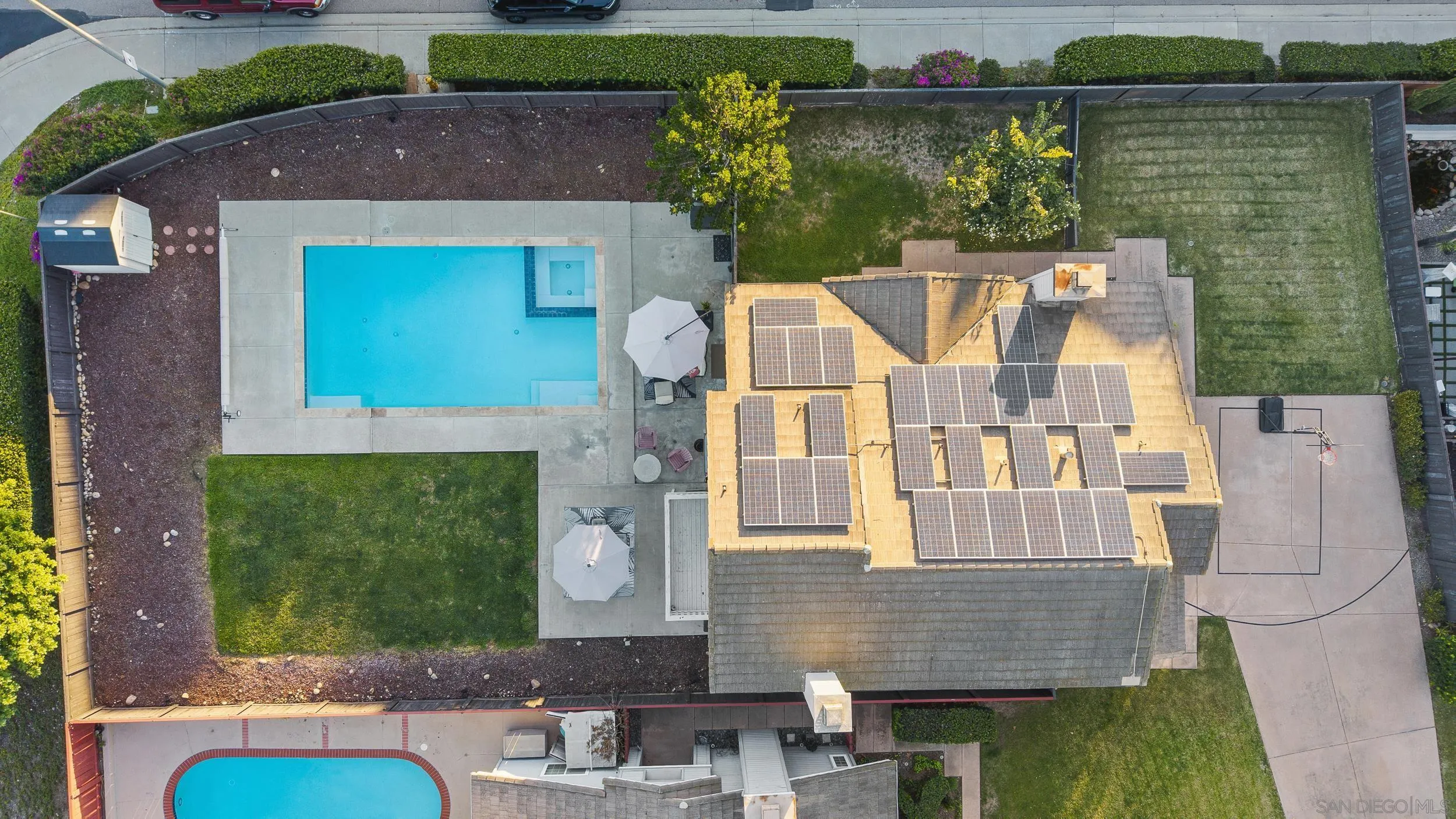 https://cdn.realtyfeed.com/cdn/127/260002863/b8084c008862bfe4b16a928d91965020.webp
