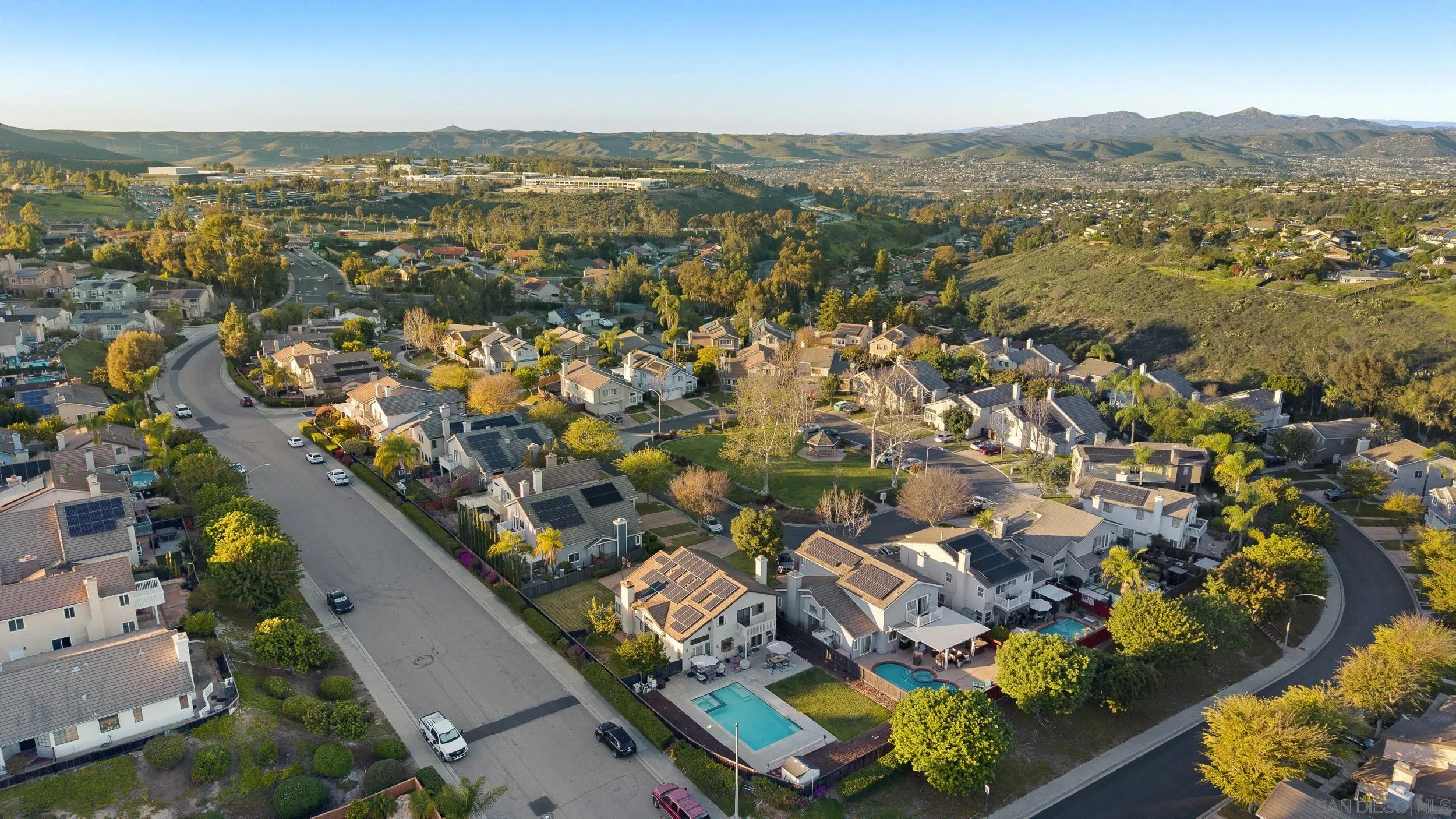https://cdn.realtyfeed.com/cdn/127/260002863/e7be900ee88edc7073dd31d82bddfd12.webp