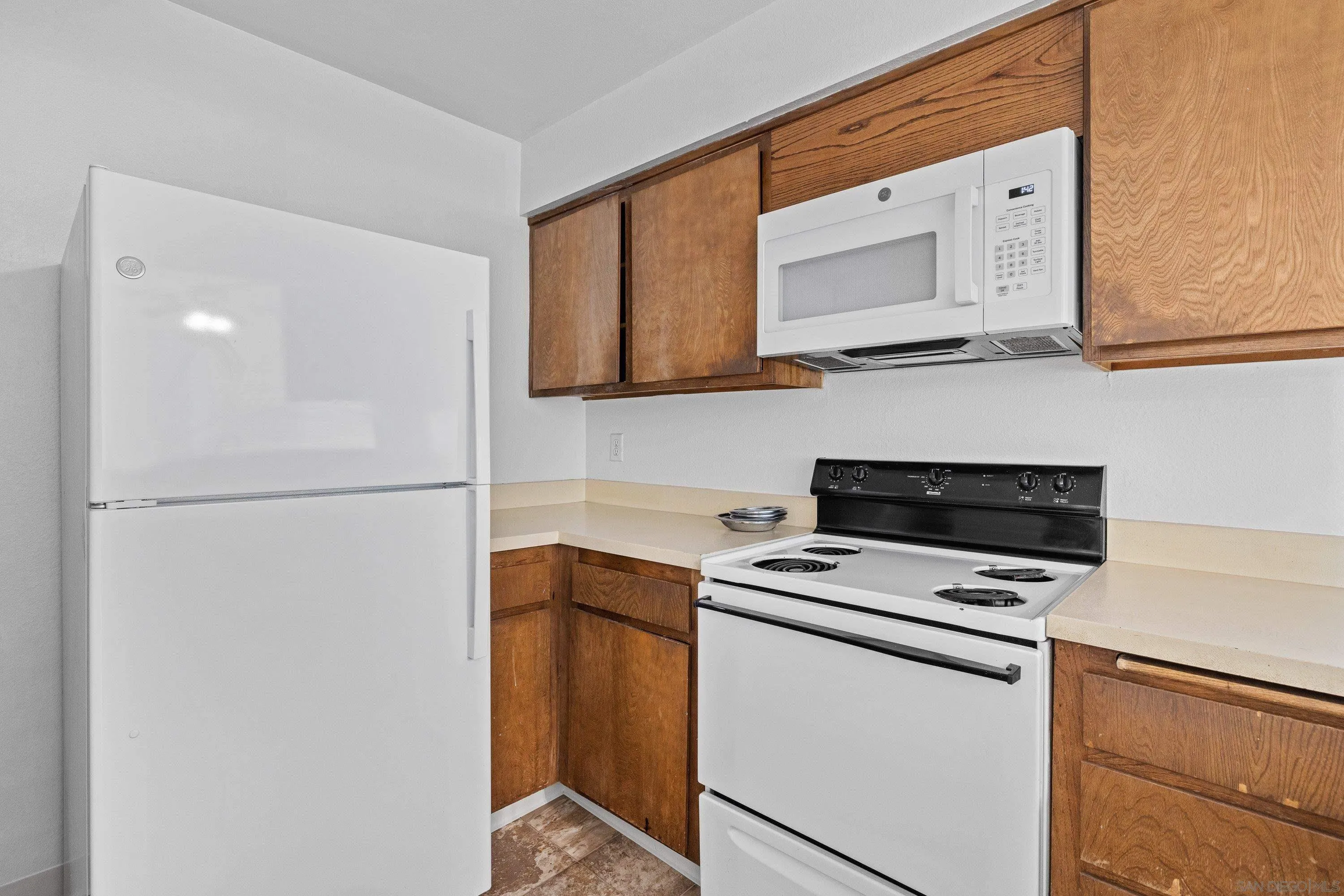 Photo #8: 260002864 Listing: Photo #8