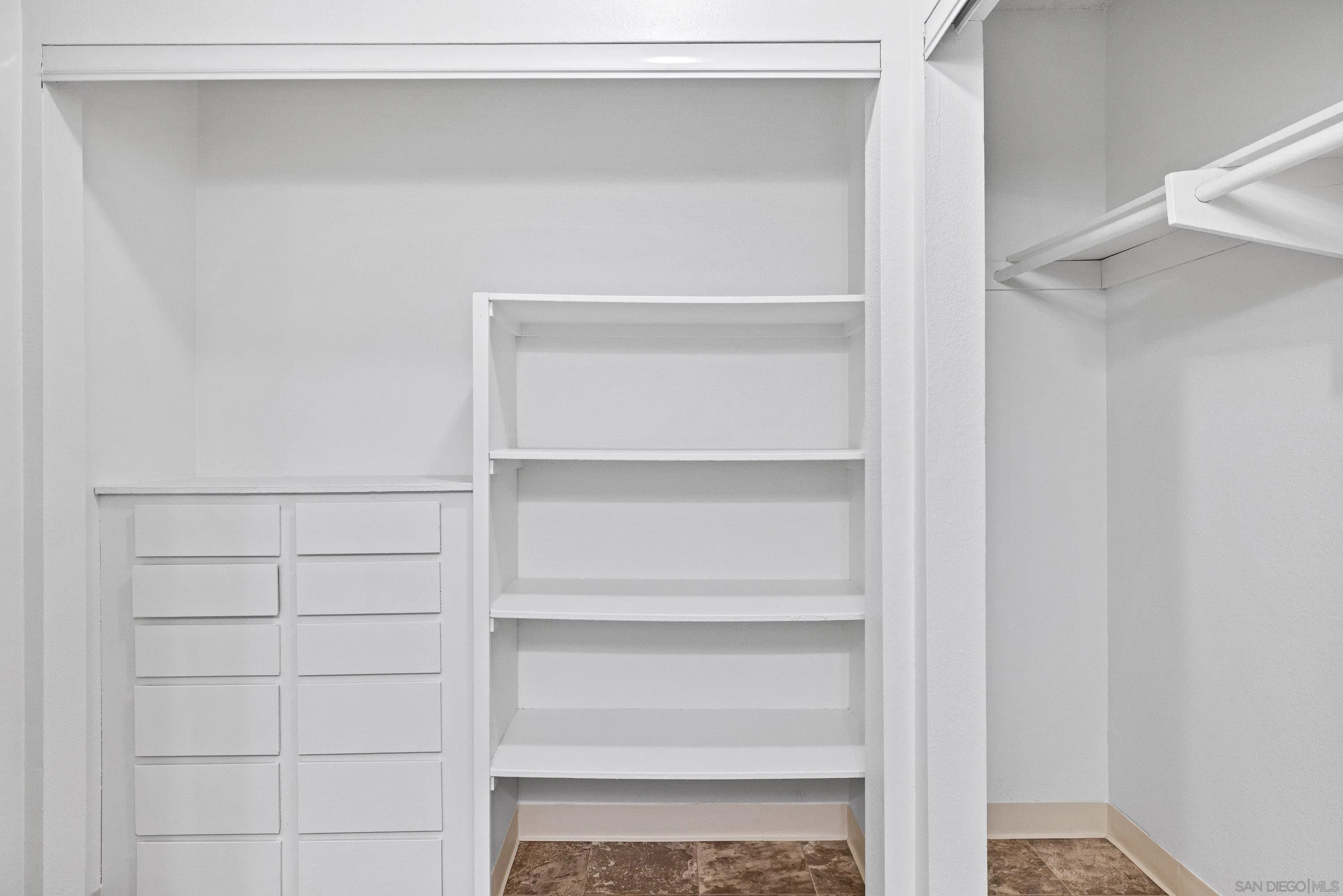 Photo #12: 260002864 Listing: Photo #12