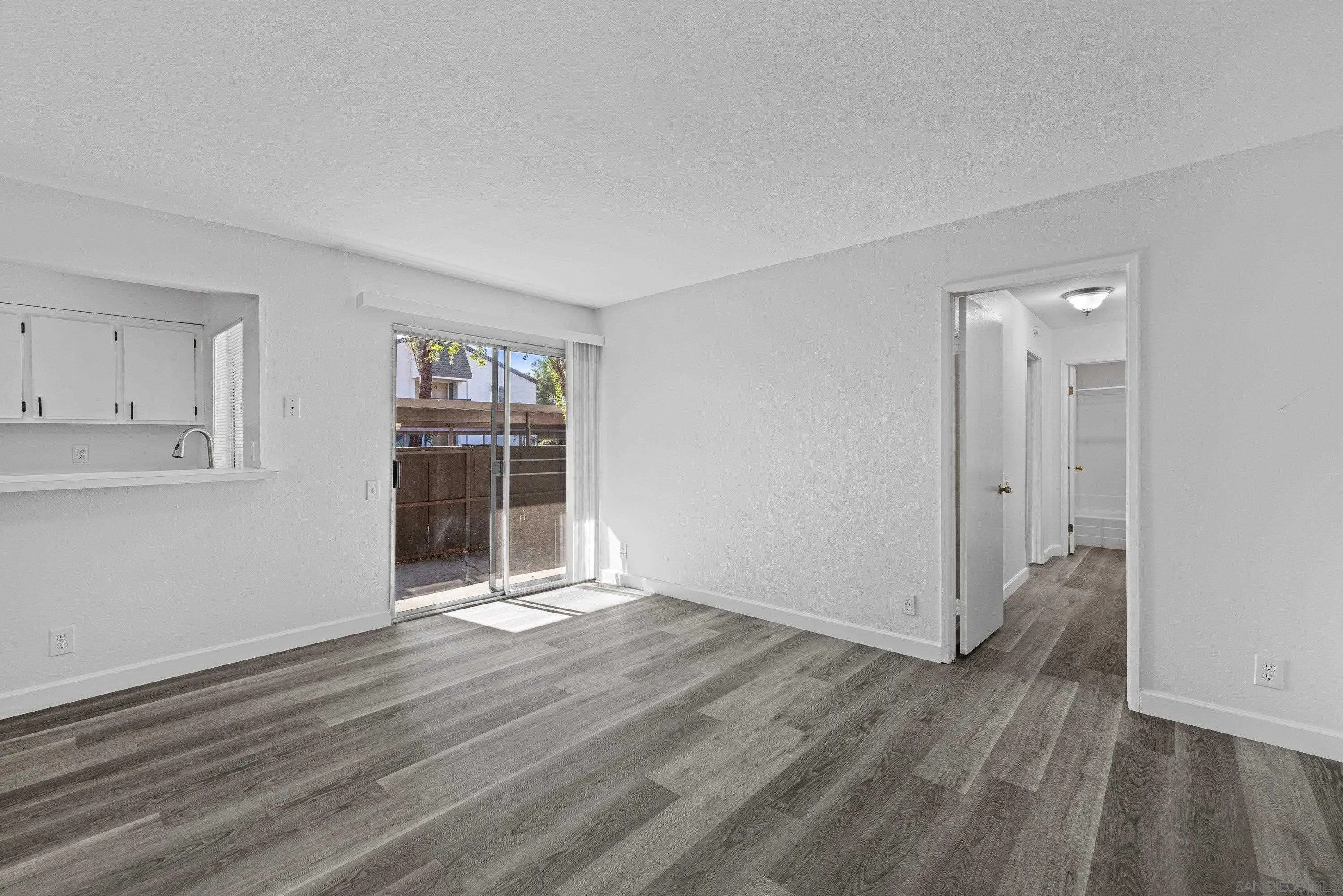 Photo #2: 260002866 Listing: Photo #2