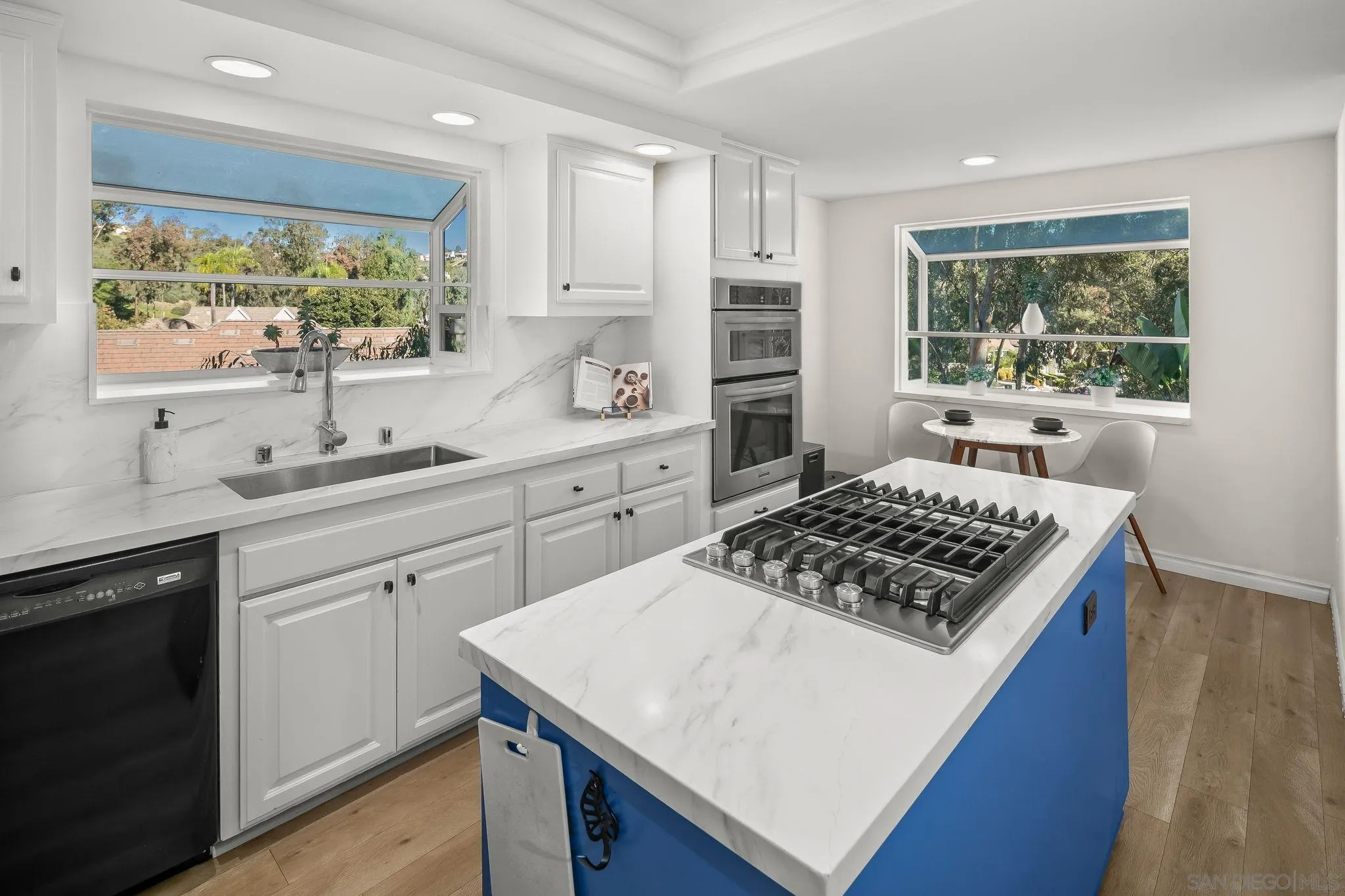 https://cdn.realtyfeed.com/cdn/127/260002869/4f1f29437f01921c94747f694f6dc4bb.webp