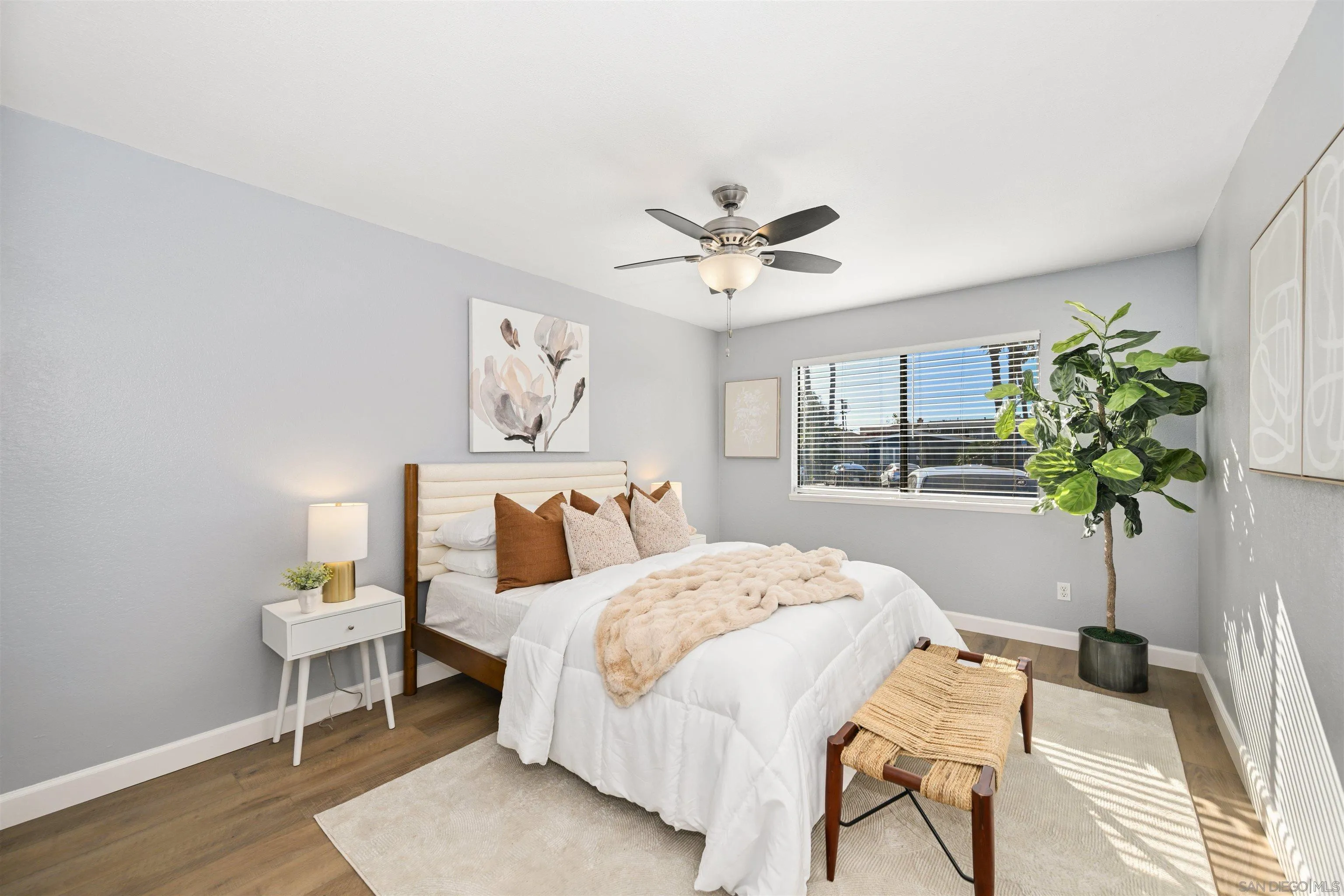 https://cdn.realtyfeed.com/cdn/127/260002870/235f91184405990c21226f2abffd3b16.webp