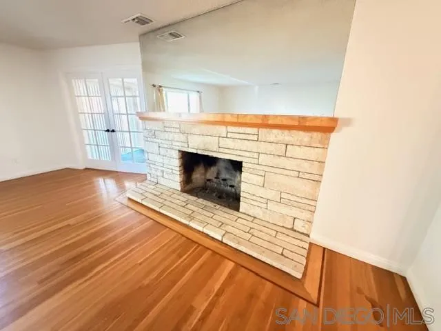 https://cdn.realtyfeed.com/cdn/127/260002876/427054a51e425a8926cc4b338fee7c00.webp