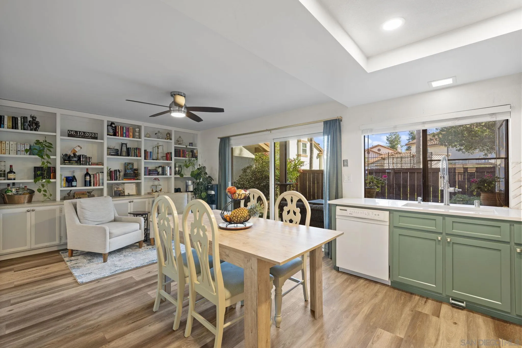 https://cdn.realtyfeed.com/cdn/127/260002877/a75f85159042744eb66326e45185adf2.webp