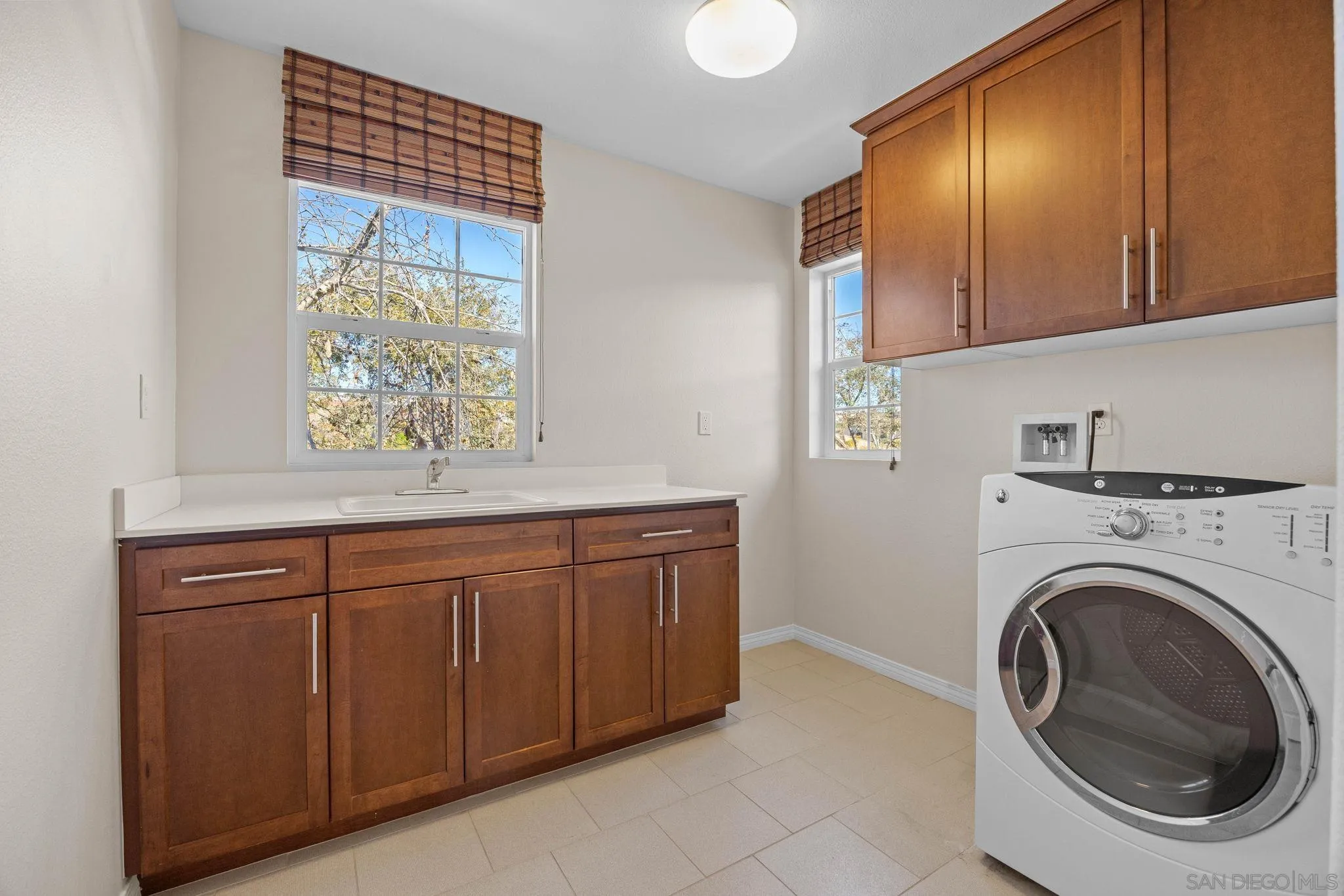 https://cdn.realtyfeed.com/cdn/127/260002879/3c691ee9939e16a217b68a0b1e446e0d.webp