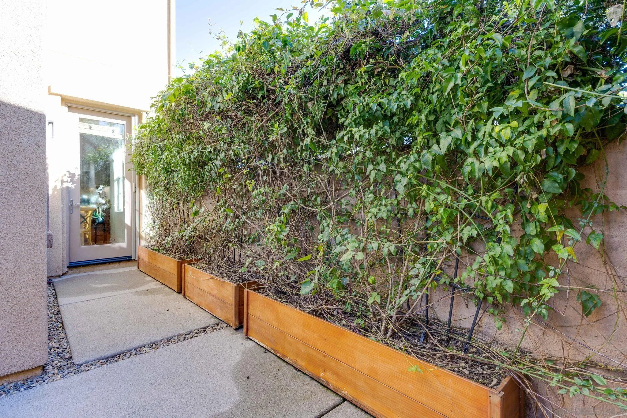https://cdn.realtyfeed.com/cdn/127/260002879/793dc80168dc8ea3ffea013064ec40a1.webp