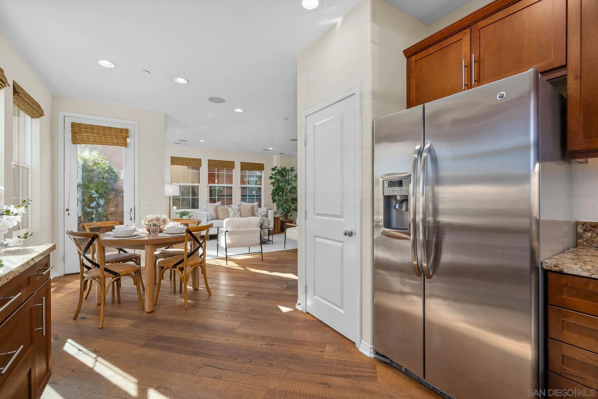 https://cdn.realtyfeed.com/cdn/127/260002879/d6039d3be2a4c643a53f41abd6226ad6.webp