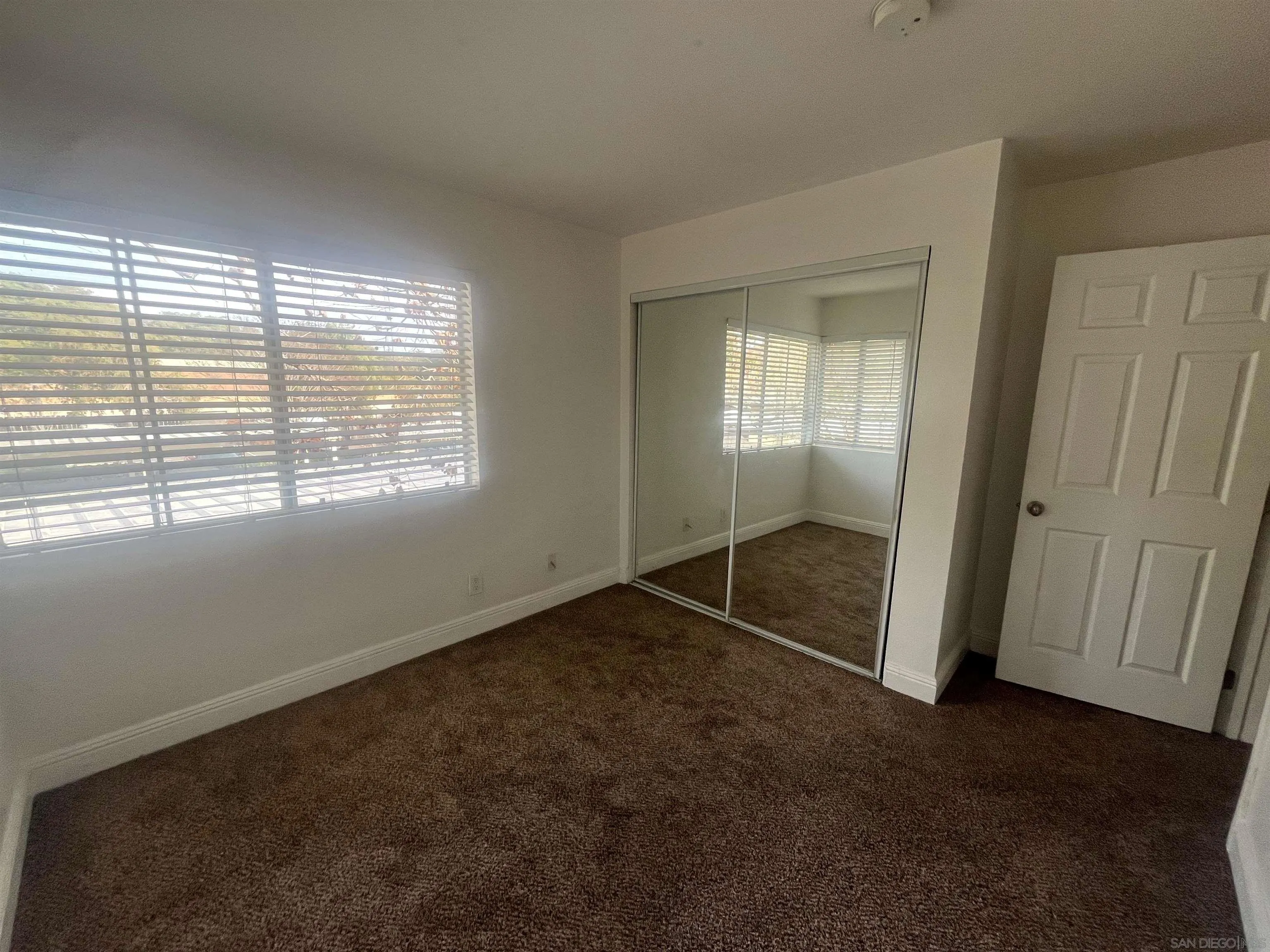 Photo #8: 260002882 Listing: Photo #8