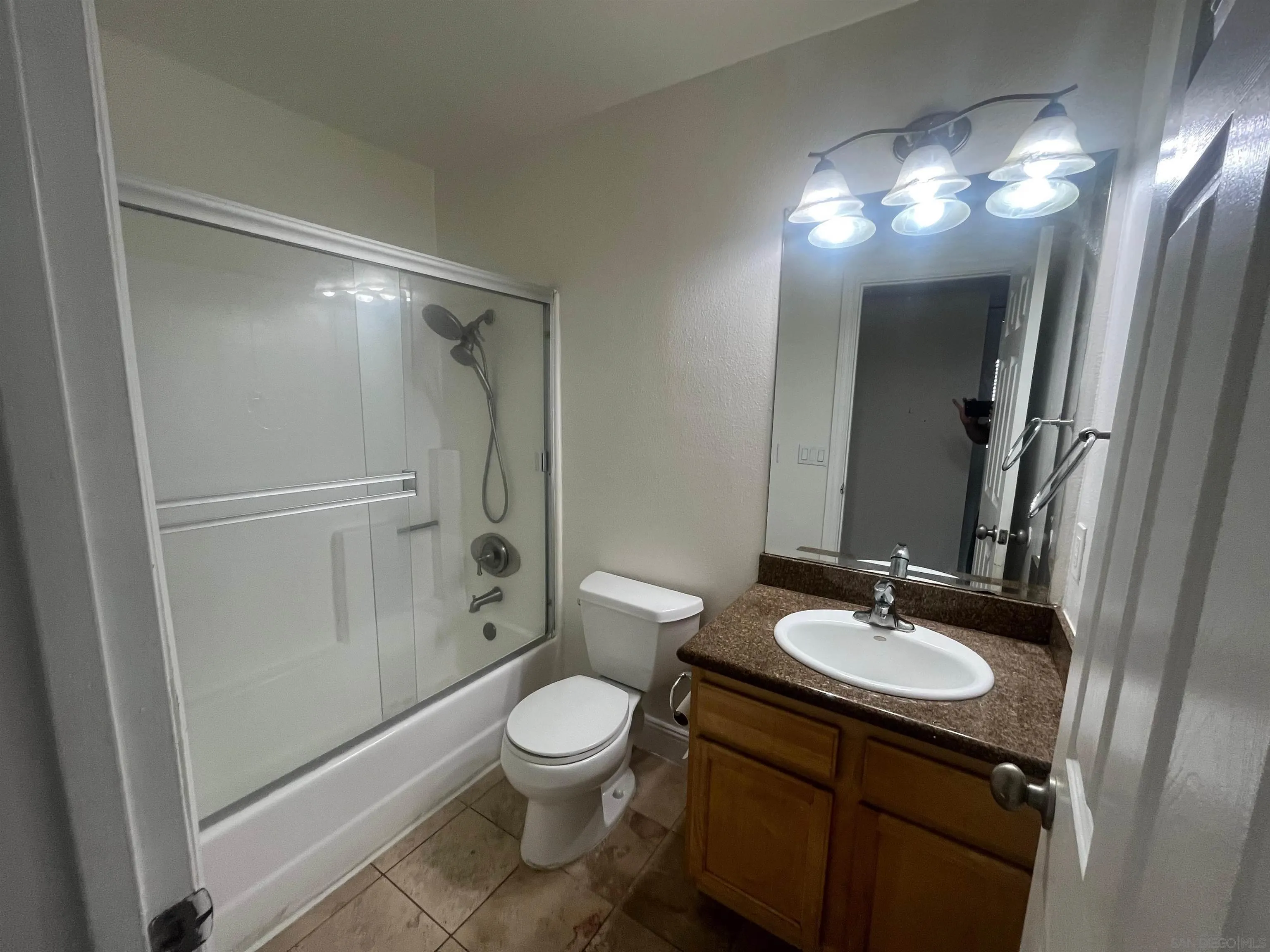 Photo #10: 260002882 Listing: Photo #10