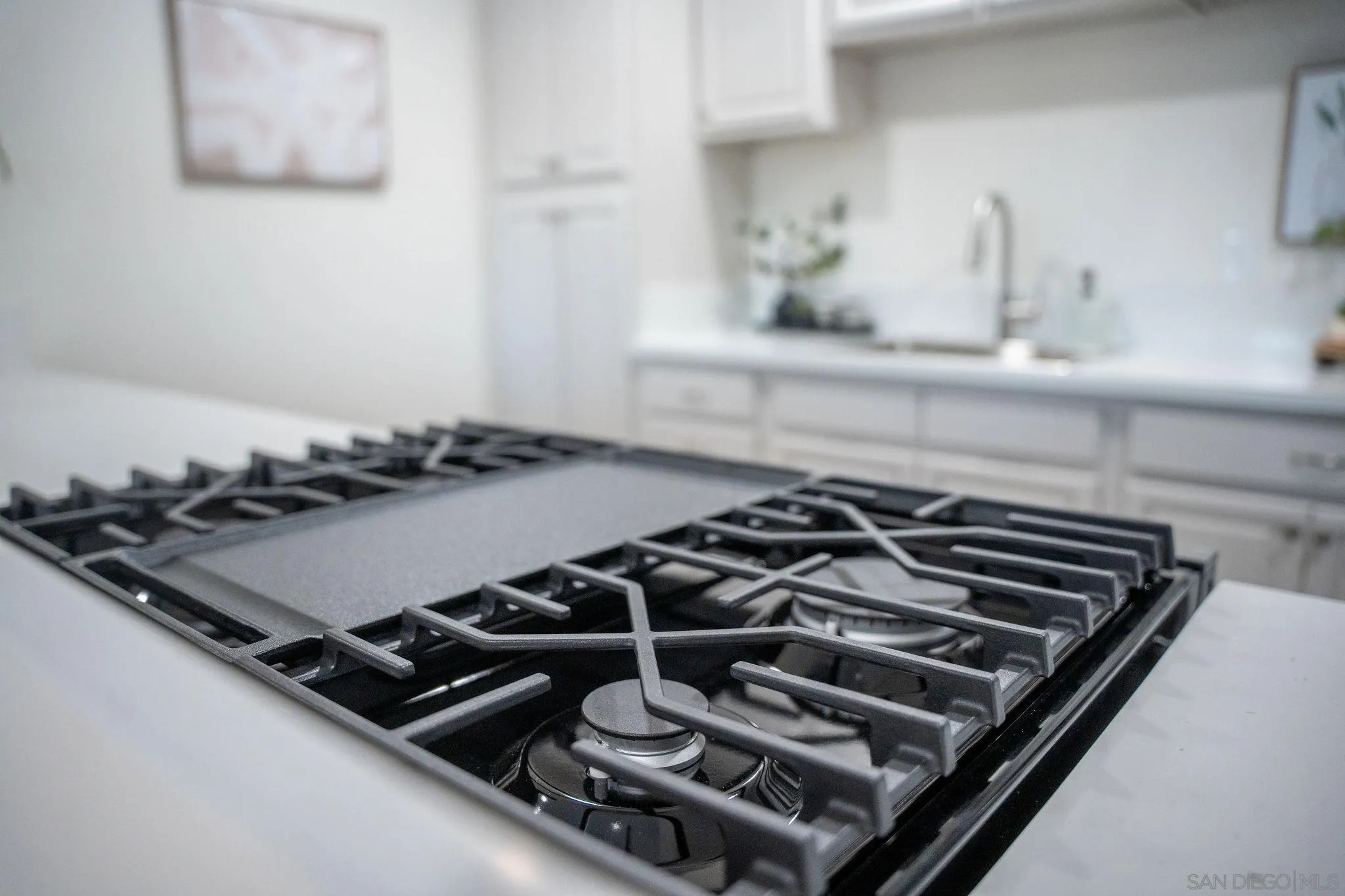 https://cdn.realtyfeed.com/cdn/127/260002885/912b409ce2394e9f754c9e178a8853d2.webp