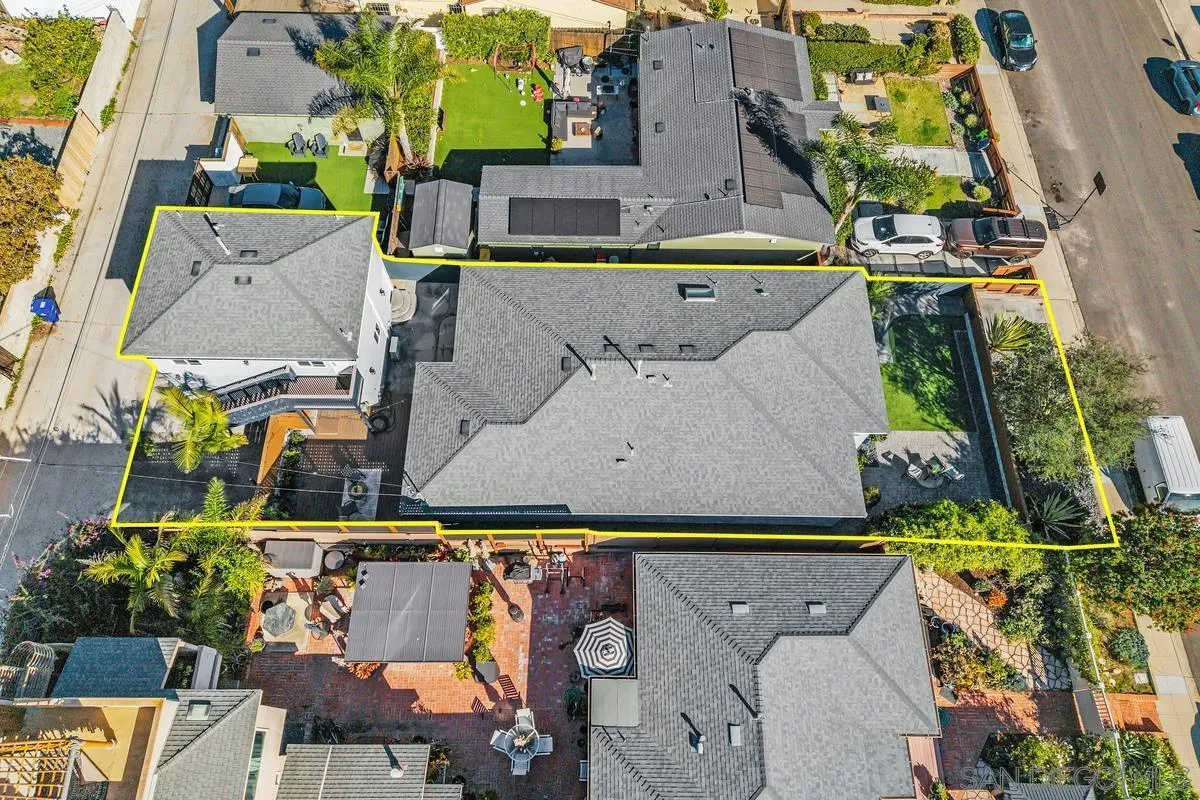 https://cdn.realtyfeed.com/cdn/127/260002893/73cfe9b03f81cdf9bc6bacb154634a34.webp
