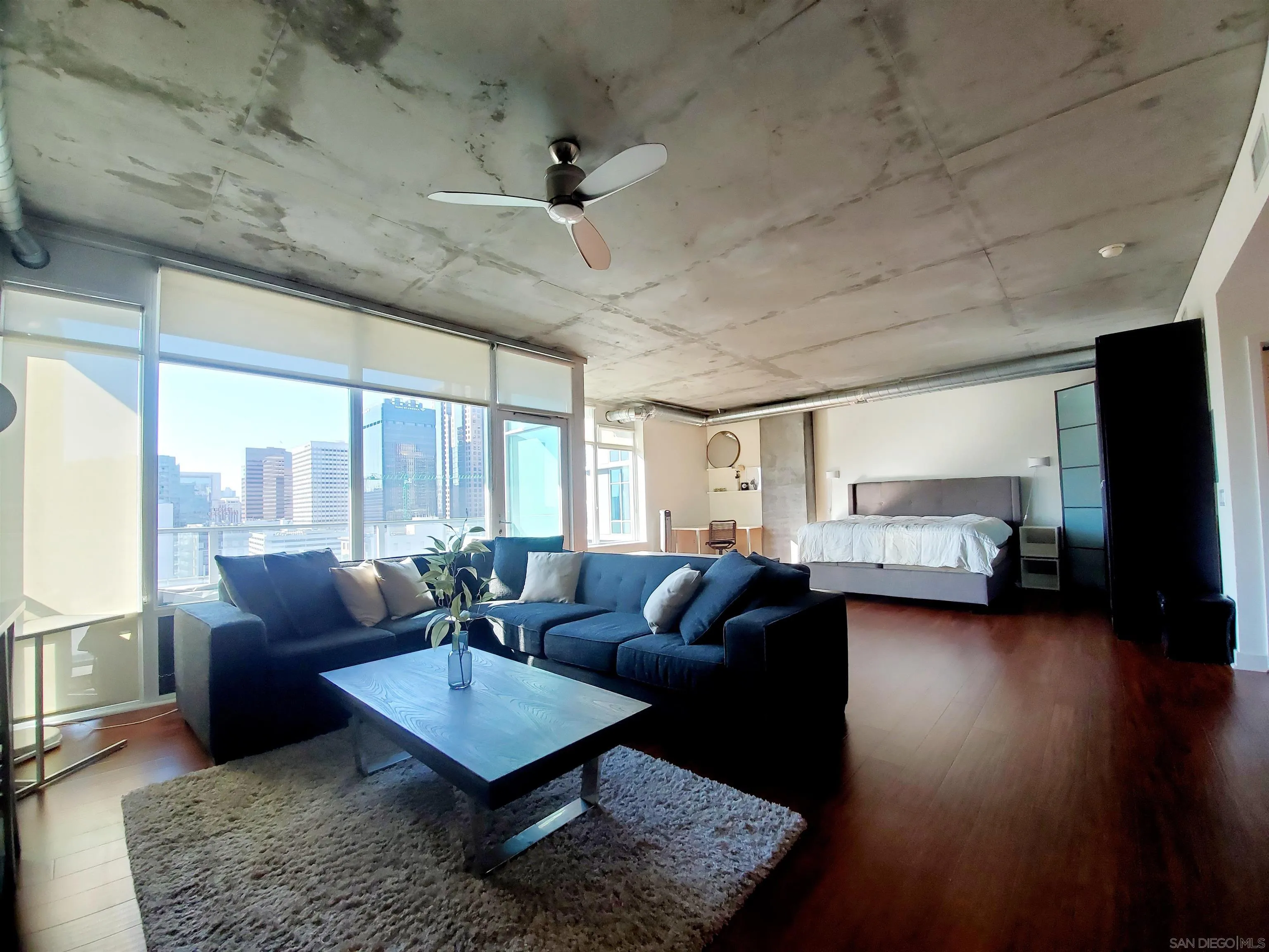 https://cdn.realtyfeed.com/cdn/127/260002894/6c891b683d5303b342725c3504a1e2c8.webp