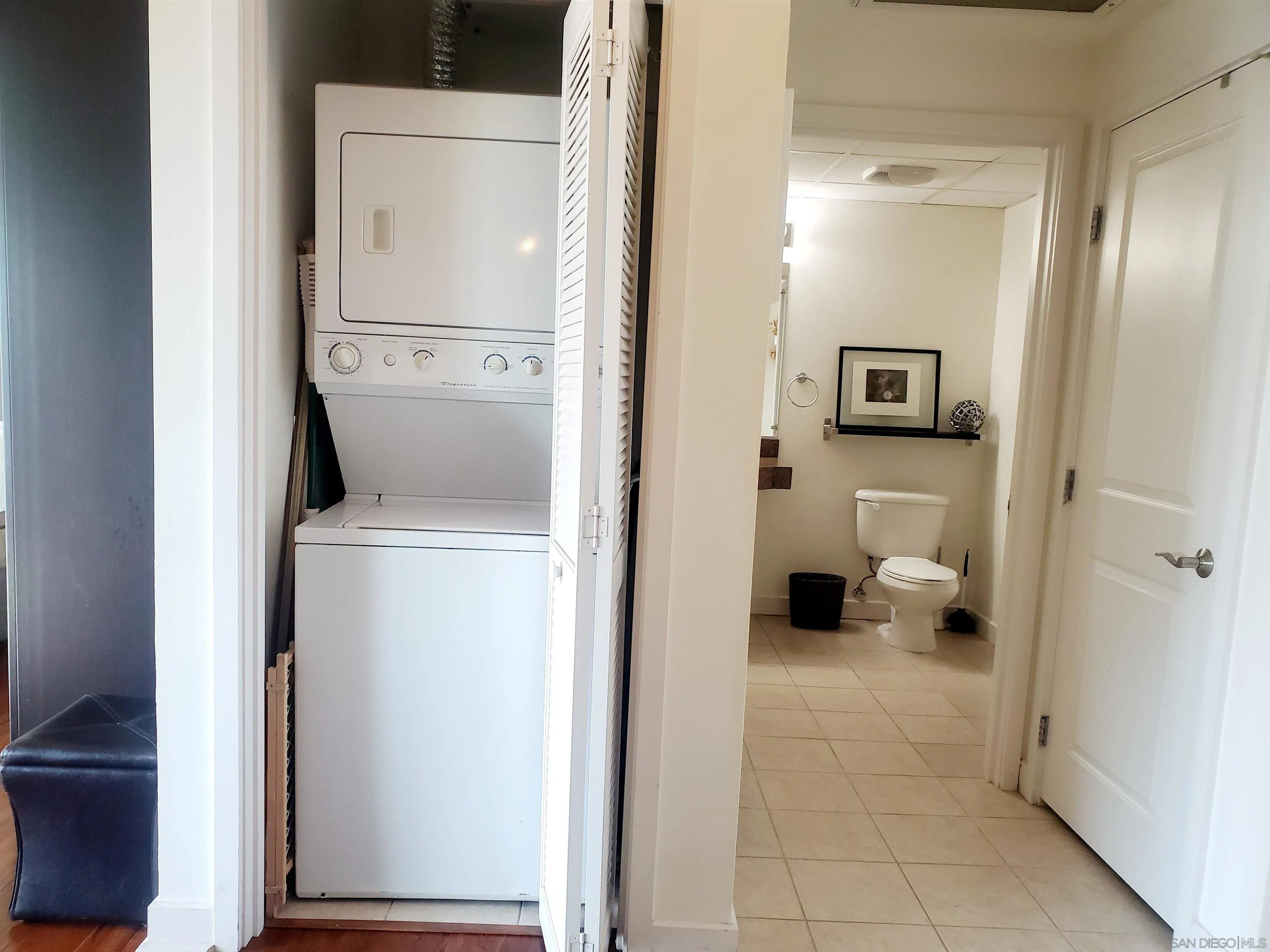 https://cdn.realtyfeed.com/cdn/127/260002894/b9f1f7b132e717867a4409ca07738020.webp