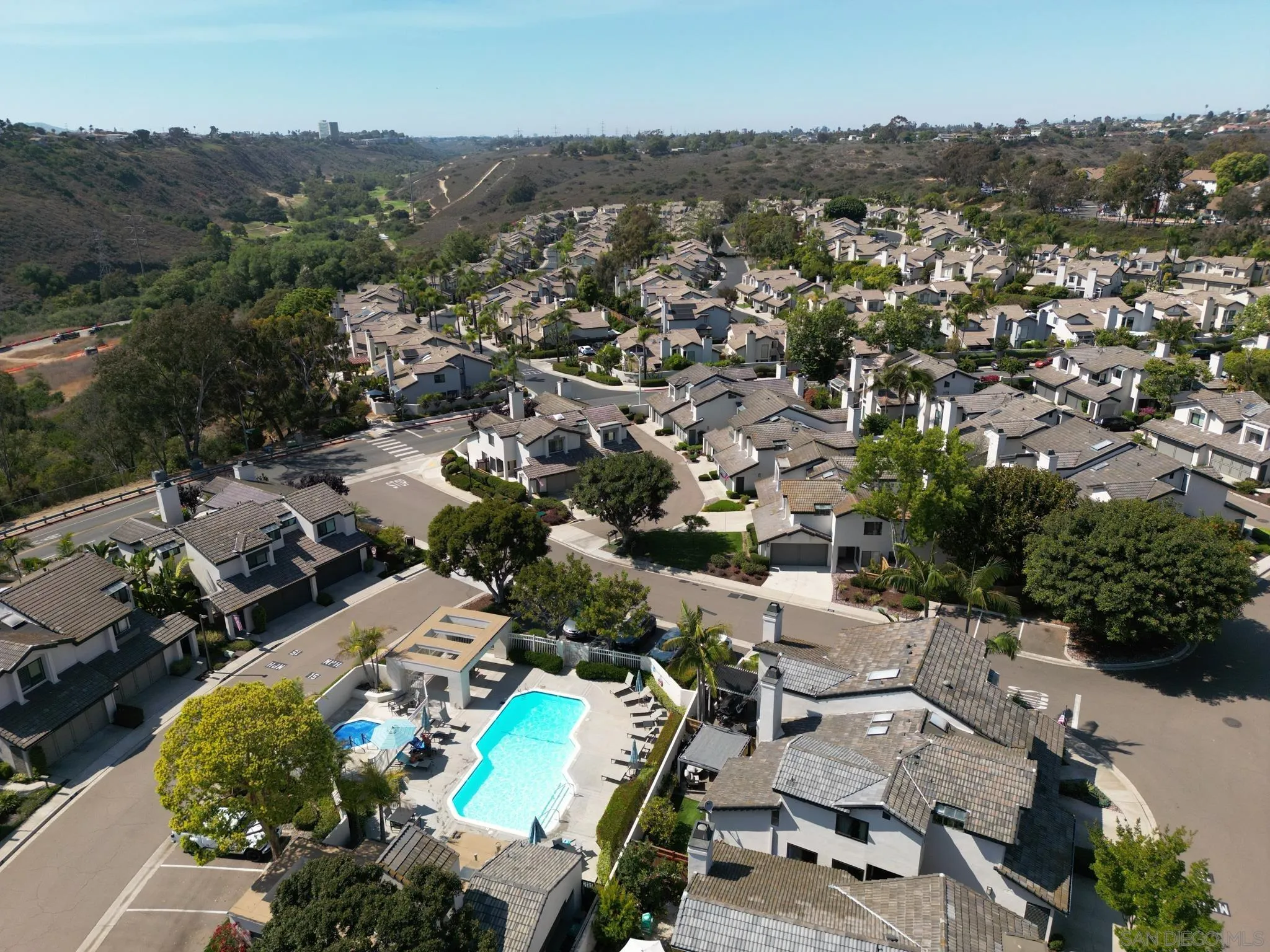 https://cdn.realtyfeed.com/cdn/127/260002896/6818efb082490625696db16347c50b8f.webp