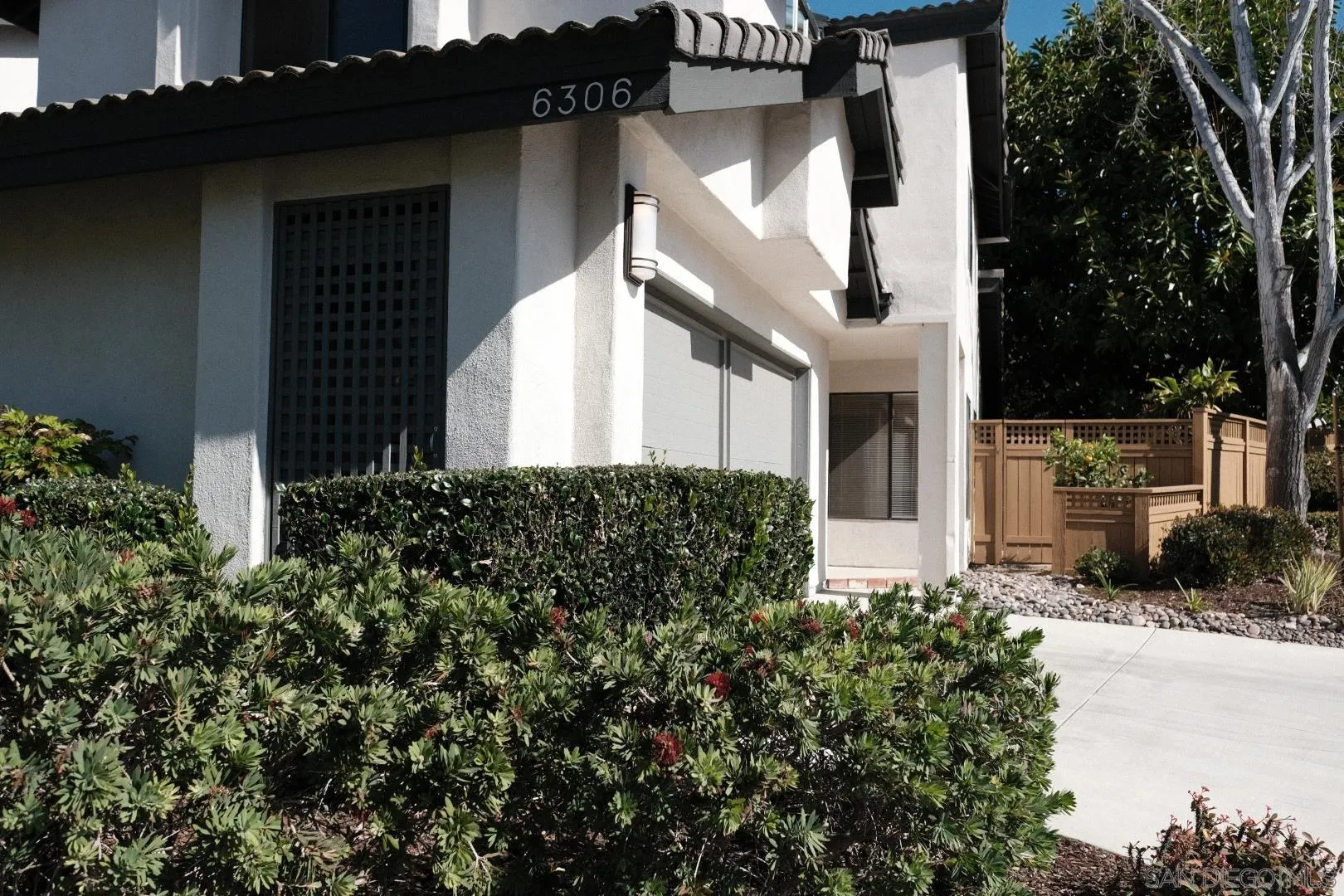 https://cdn.realtyfeed.com/cdn/127/260002896/a588c85e82bbd5640a7f5c1643e52f61.webp