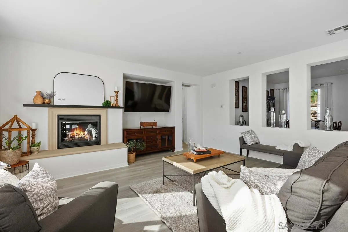 https://cdn.realtyfeed.com/cdn/127/260002899/2031ef930c70b386f709572e7f0321d1.webp