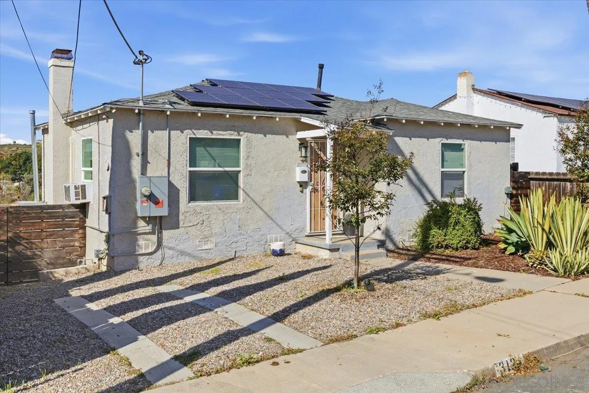 https://cdn.realtyfeed.com/cdn/127/260002901/2968ad9649d6a0d10cc5c5435a5771c3.webp