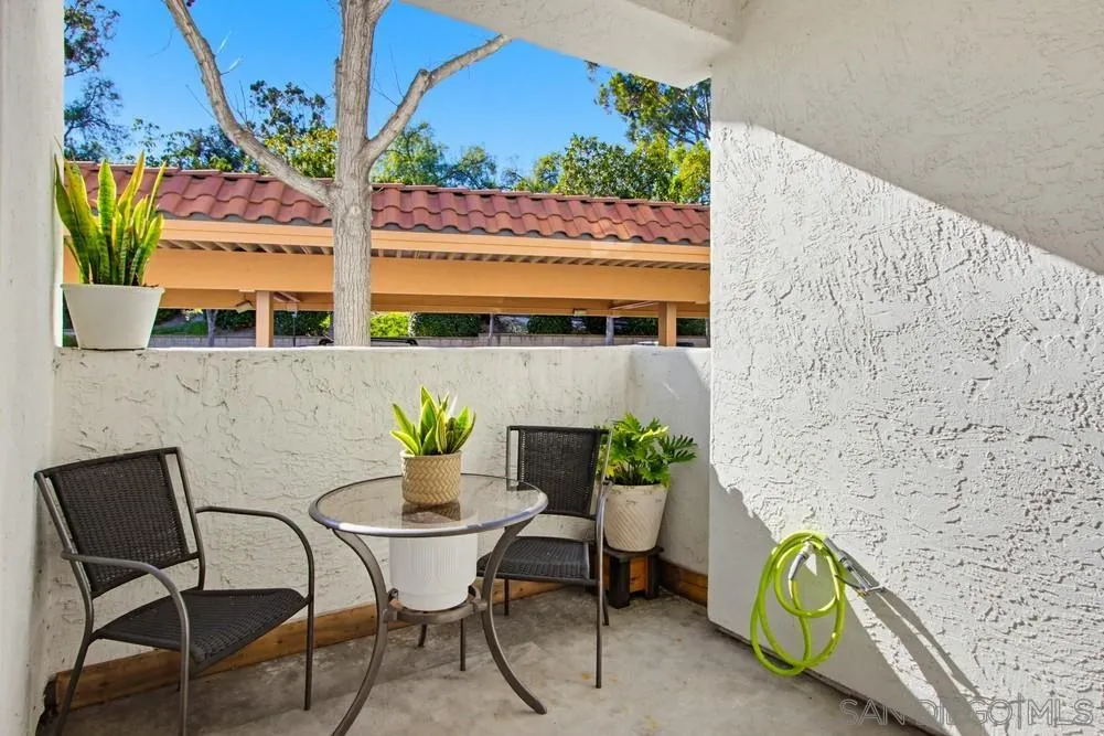https://cdn.realtyfeed.com/cdn/127/260002905/1205ded6c6883677ce899c6c0471a9c3.webp