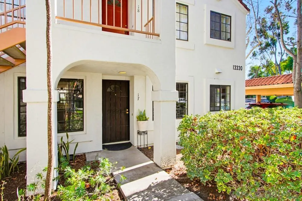 https://cdn.realtyfeed.com/cdn/127/260002905/5587b8ef71536a2164afffb012257755.webp