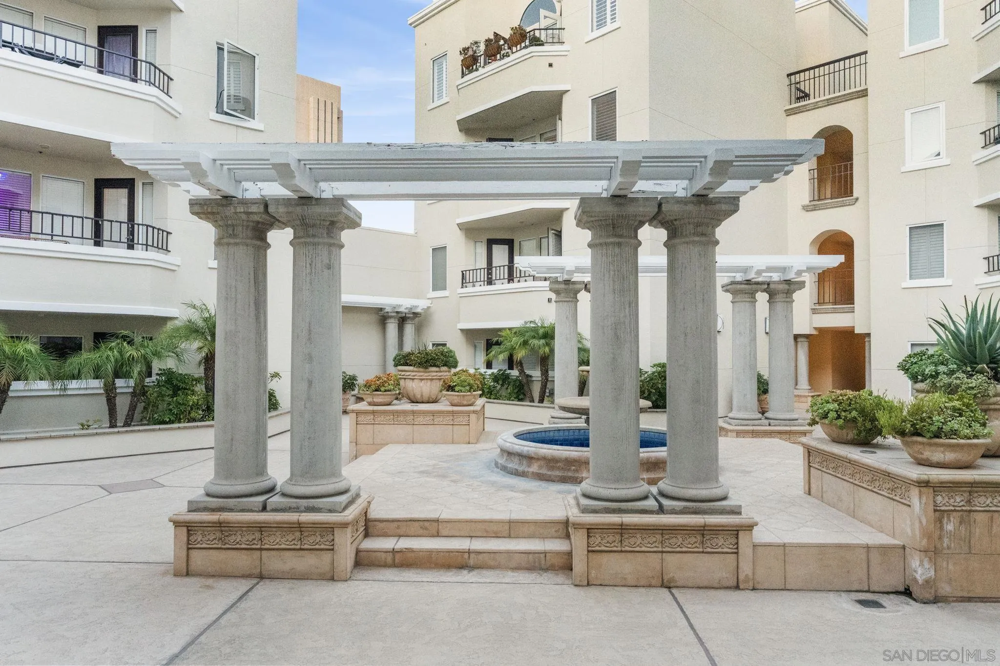 https://cdn.realtyfeed.com/cdn/127/260002909/dc8e15093cfc7fdb94b22f26c5163c0a.webp