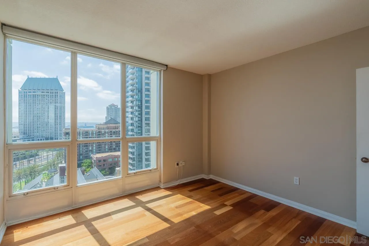 https://cdn.realtyfeed.com/cdn/127/260002910/63161a9e1b624c4e947304be0a4703d8.webp