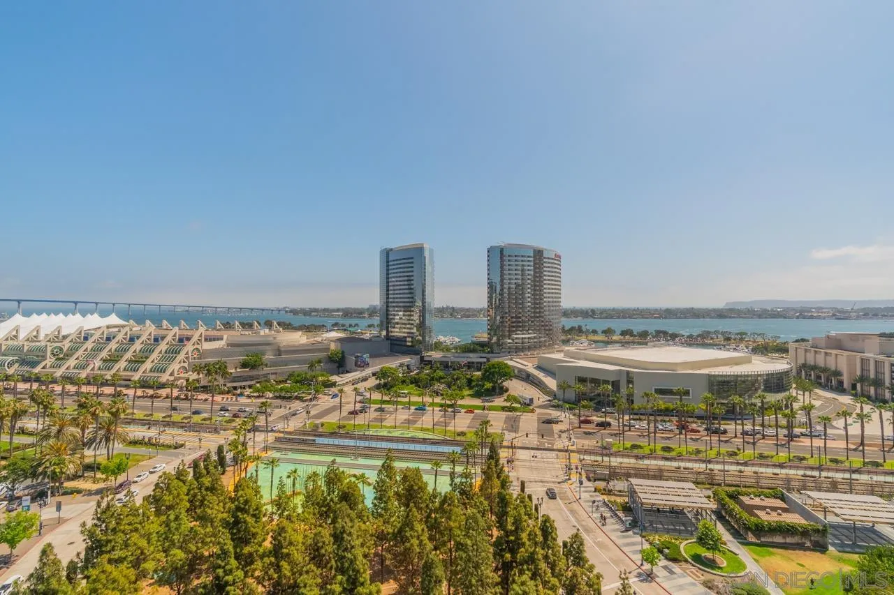 https://cdn.realtyfeed.com/cdn/127/260002910/63f7defa09f603729a7d55b29559e41a.webp