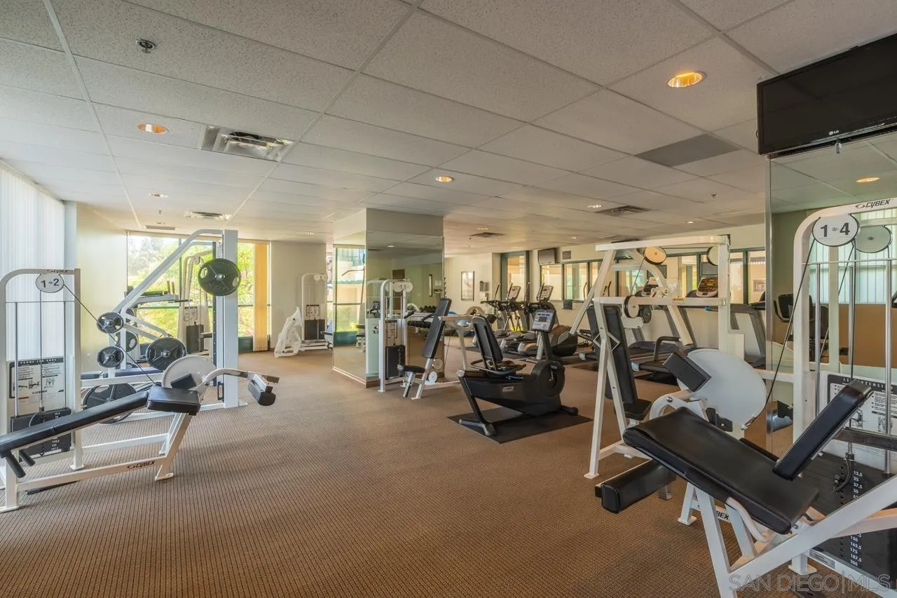 https://cdn.realtyfeed.com/cdn/127/260002910/c1acab6ec92278e9464a6d7fbf9e2367.webp