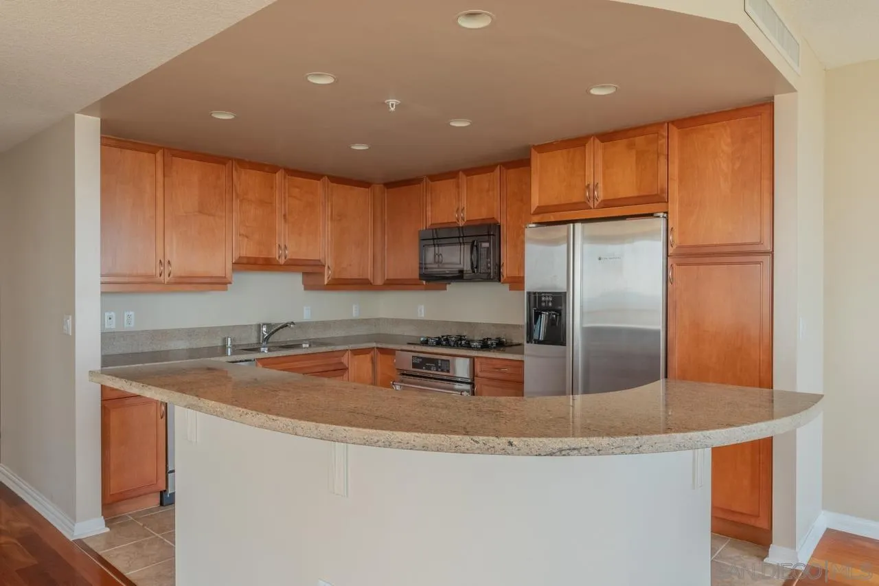https://cdn.realtyfeed.com/cdn/127/260002910/e532bcc0d60b7dde24168847209adf6a.webp