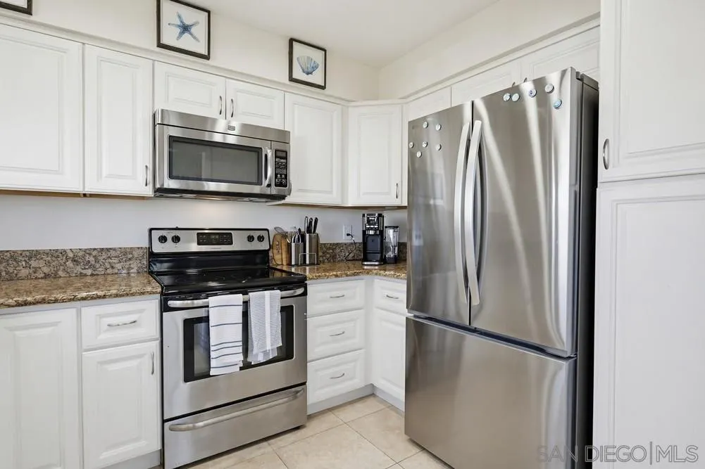 Photo #11: 260002912 Listing: Photo #11