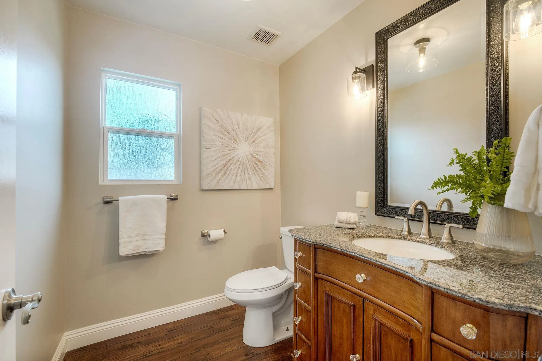 https://cdn.realtyfeed.com/cdn/127/260002913/6dd3eed0aa9442101430ecbb3048204e.webp