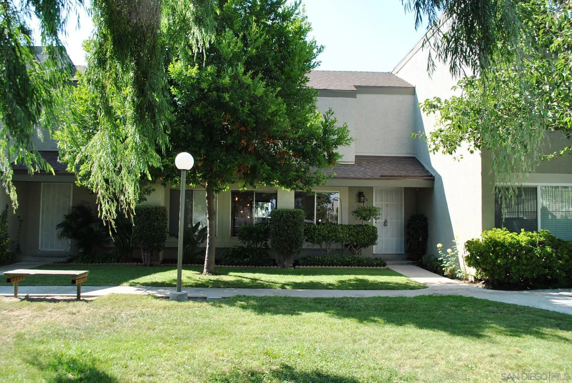 https://cdn.realtyfeed.com/cdn/127/260002920/11a4245d2211ac96b9a1e55a4bfd825a.webp