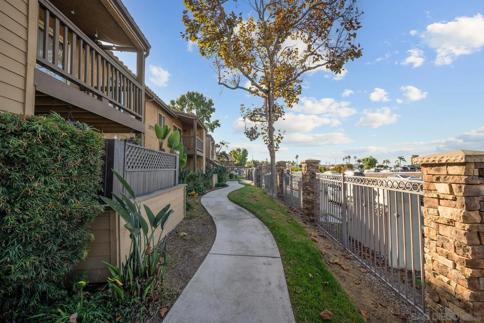 Photo #16: 260002921 Listing: Photo #16