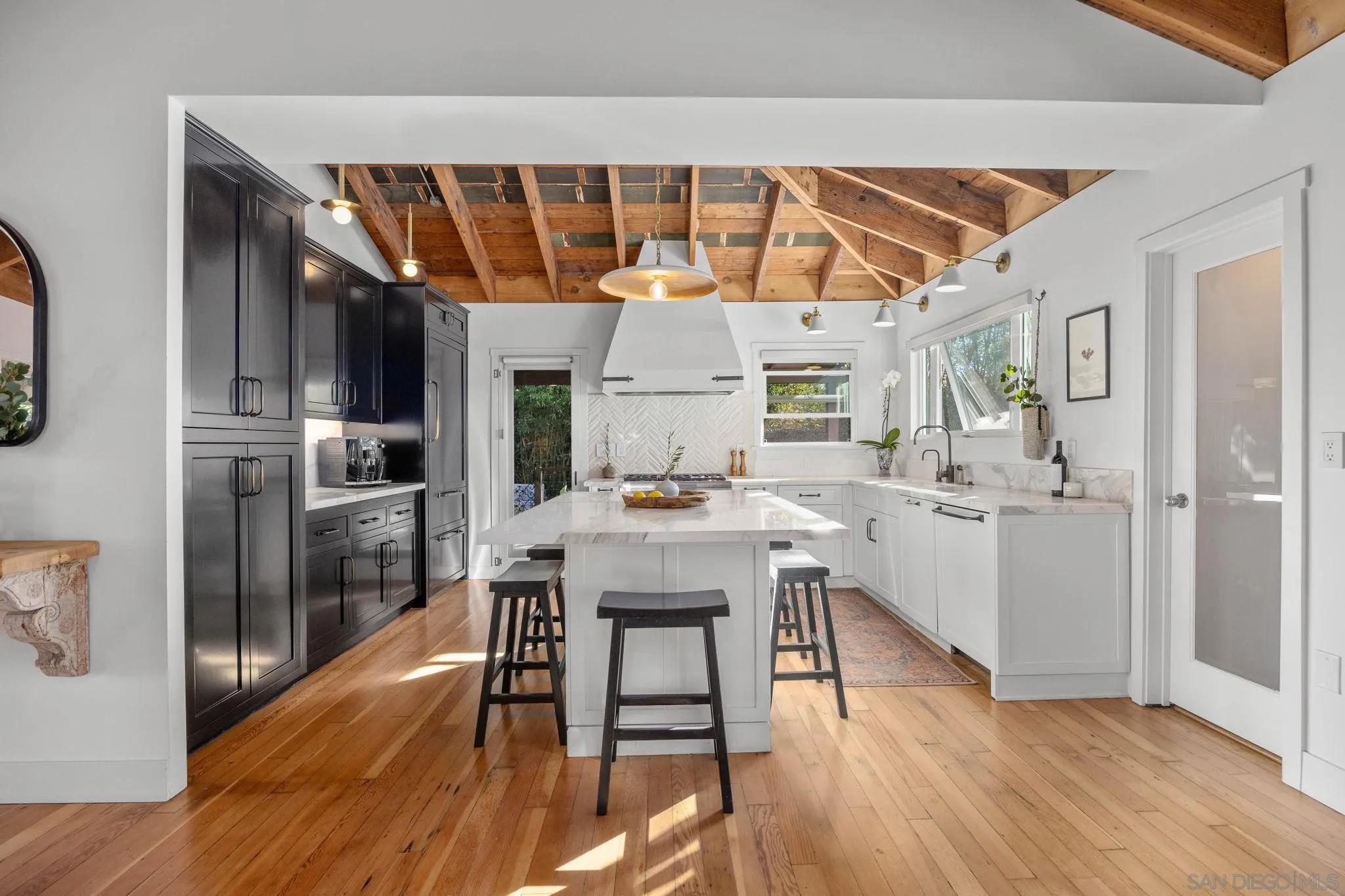 554 & 556 Stratford Dr, Encinitas, CA, 92024