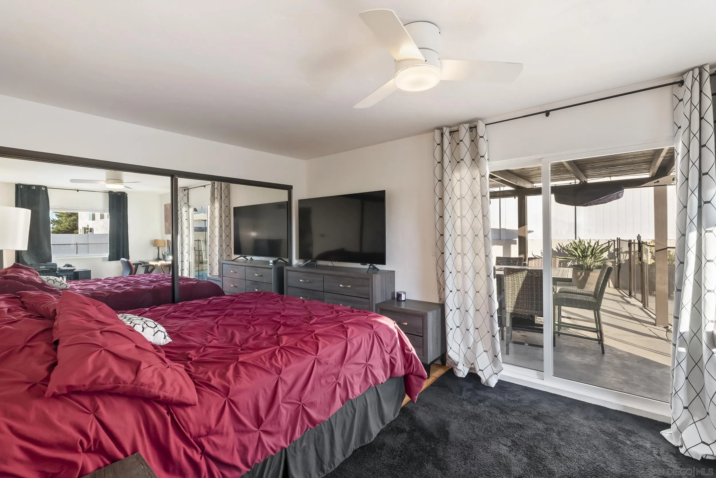 https://cdn.realtyfeed.com/cdn/127/260002930/5ad074a30cde94d8330ad9da1651952c.webp