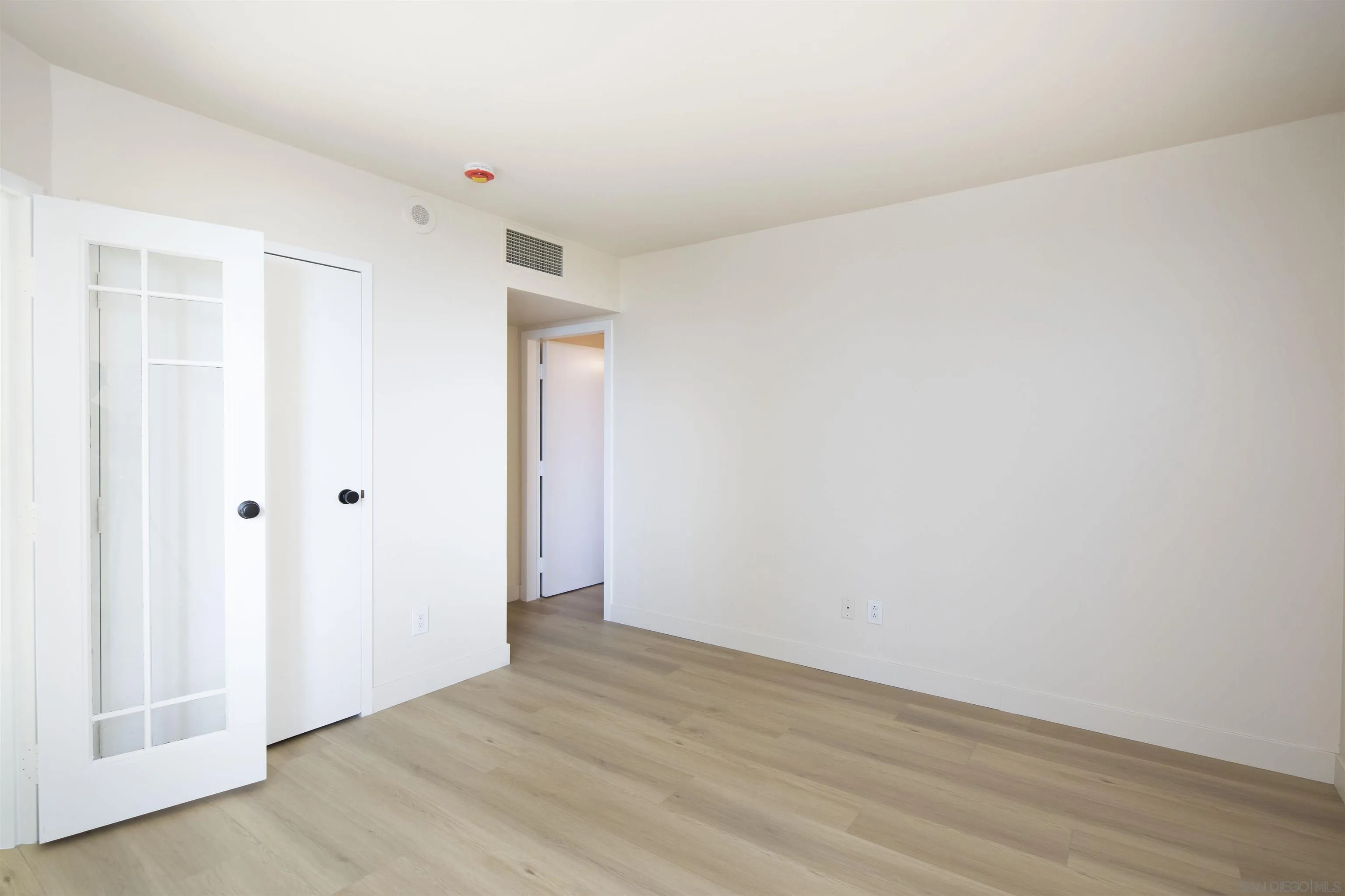 Photo #37: 260002931 Listing: Photo #37