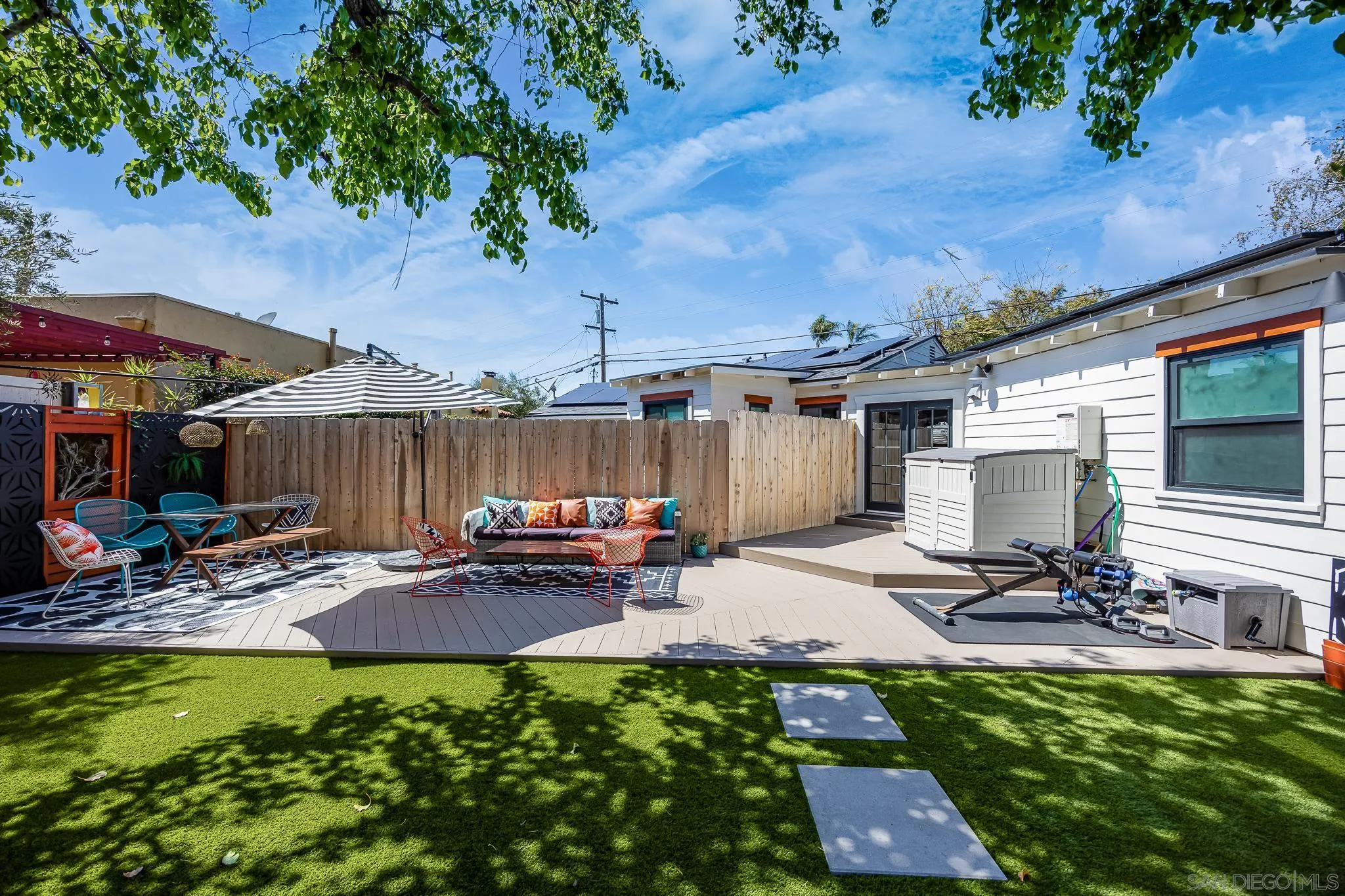 https://cdn.realtyfeed.com/cdn/127/260002932/134c1770af35443414abfbe4f205f154.webp